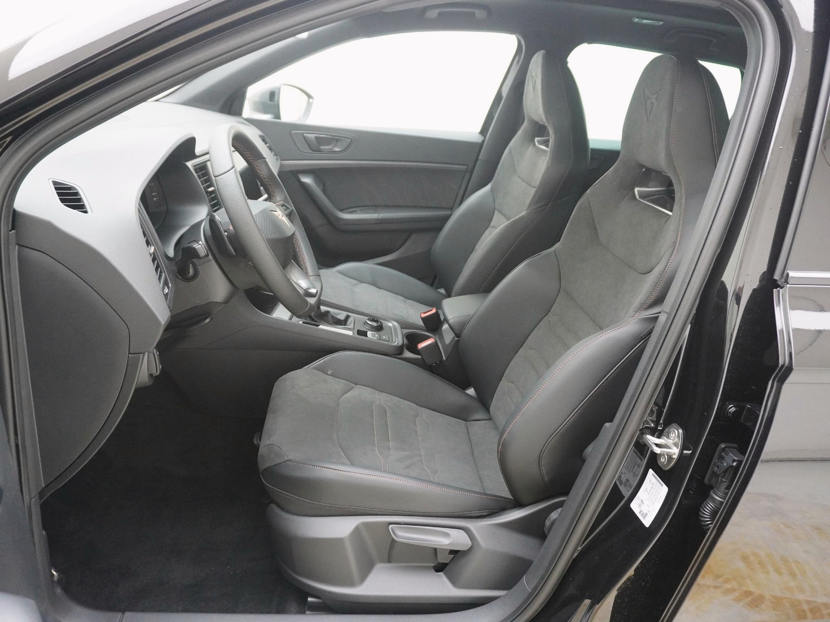 CUPRA Ateca 2.0 TSI 4Drive DSG-image-12