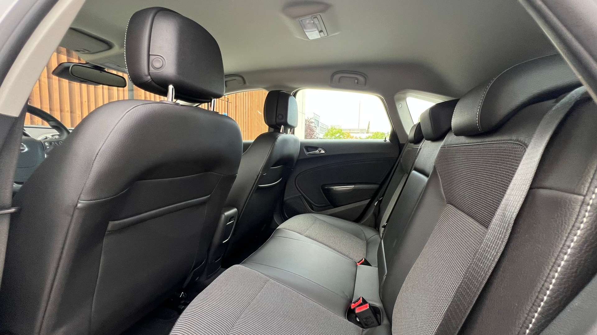 OPEL ASTRA 1.7 CDTi ECOFLEX ACTIVE EDITION l 130 PS-image-25