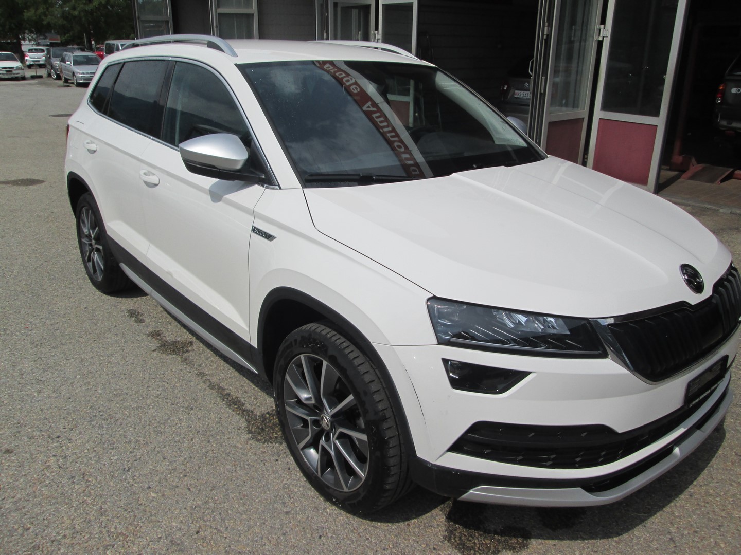 SKODA Karoq 1.5 TSI ACT Scout 4x4 DSG-image-3