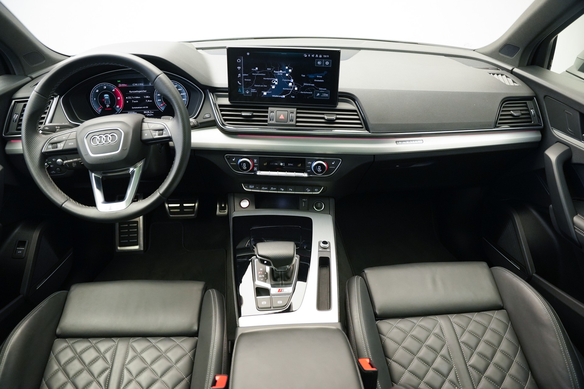 AUDI SQ5 Sportback TDI quattro tiptronic *CH-Fahrzeug* *Panorama*-image-9