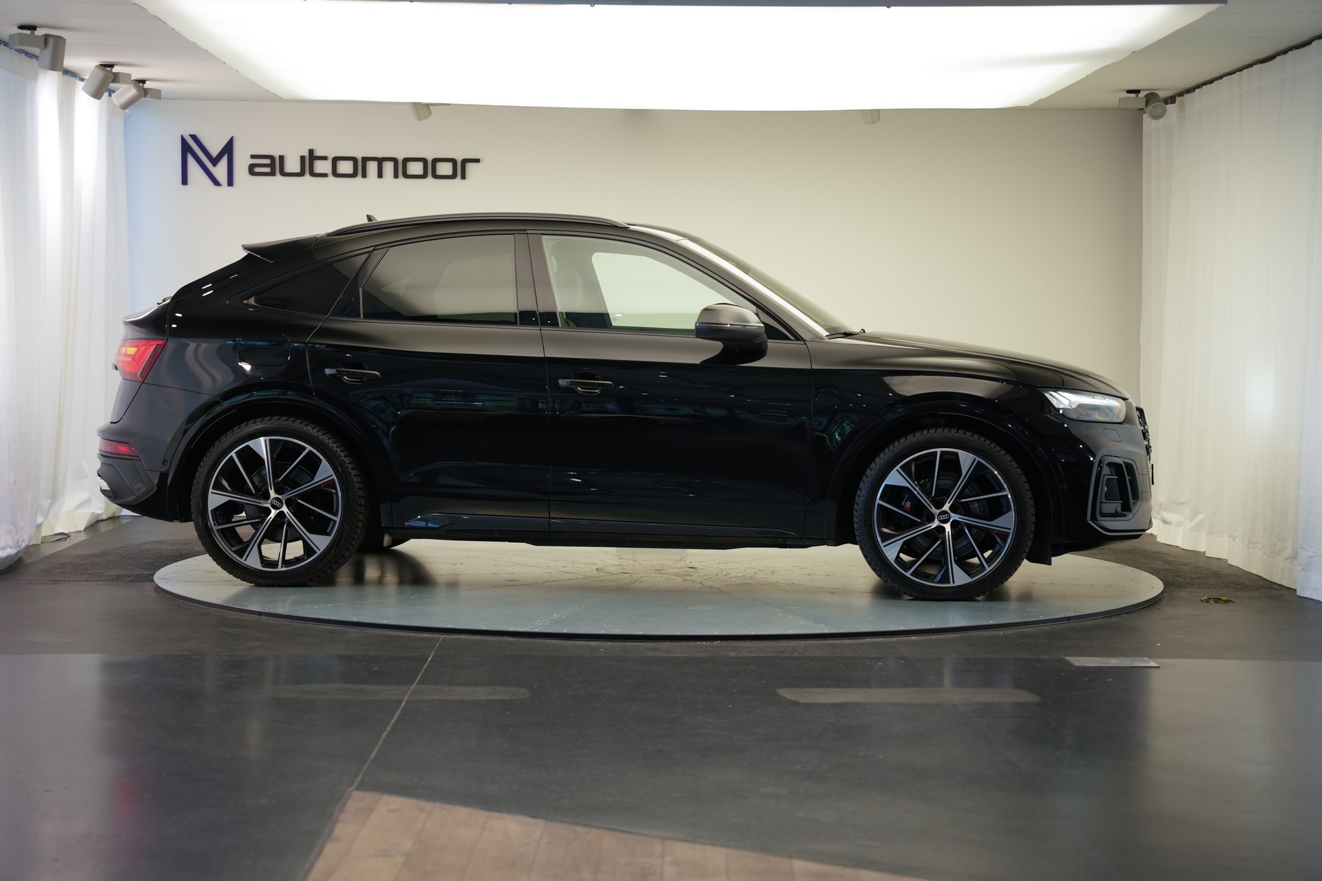AUDI SQ5 Sportback TDI quattro tiptronic *CH-Fahrzeug* *Panorama*-image-3