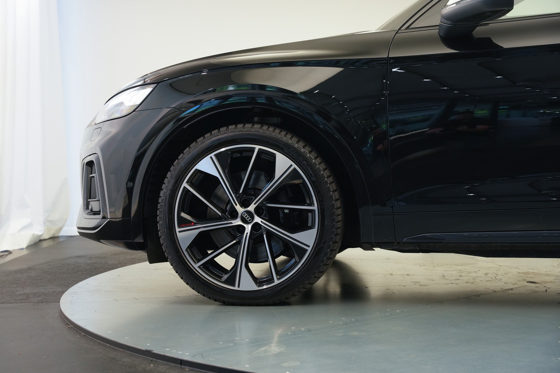 AUDI SQ5 Sportback TDI quattro tiptronic *CH-Fahrzeug* *Panorama*-image-35