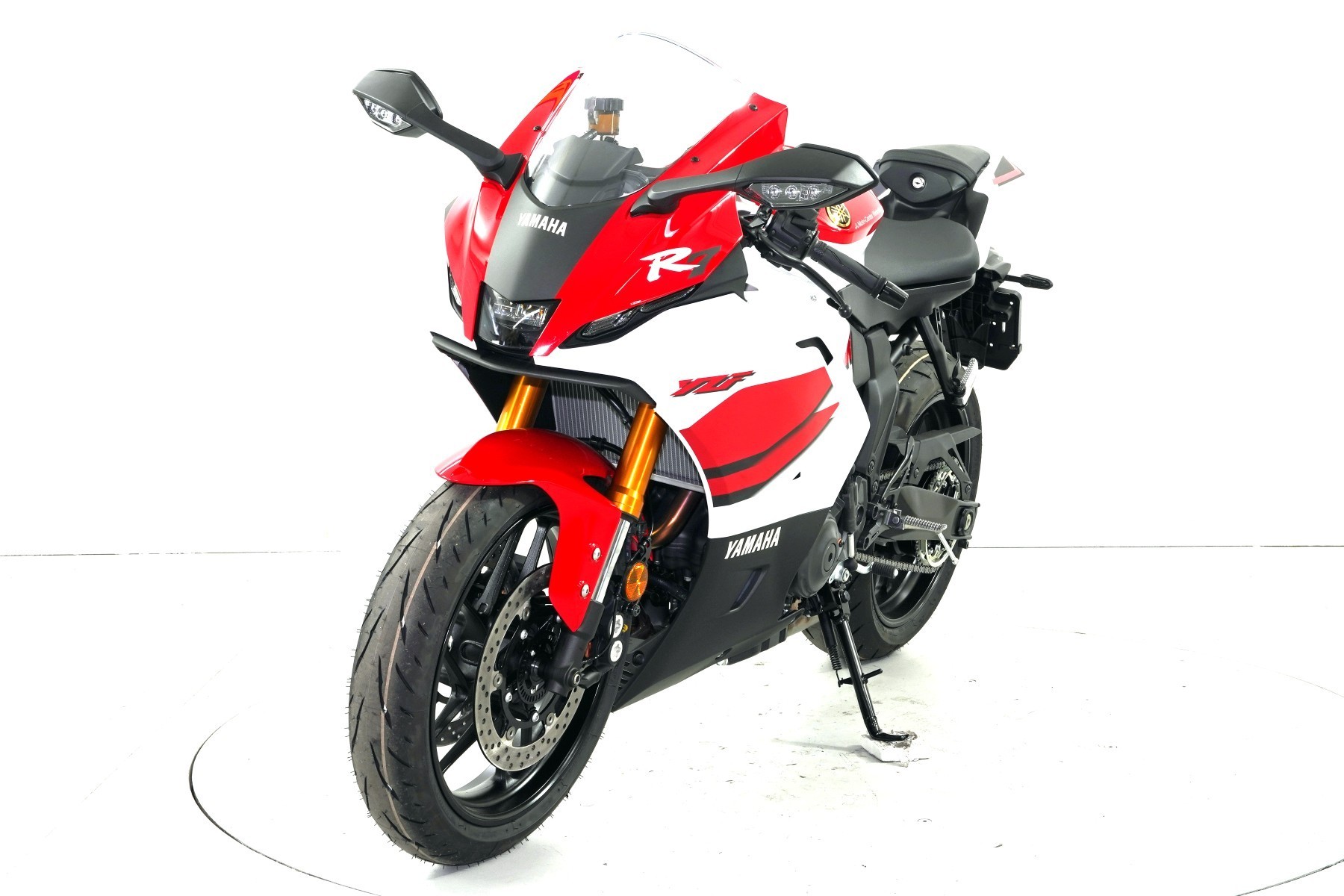 YAMAHA R7 70th Anniv. Edition-showroom-element-2