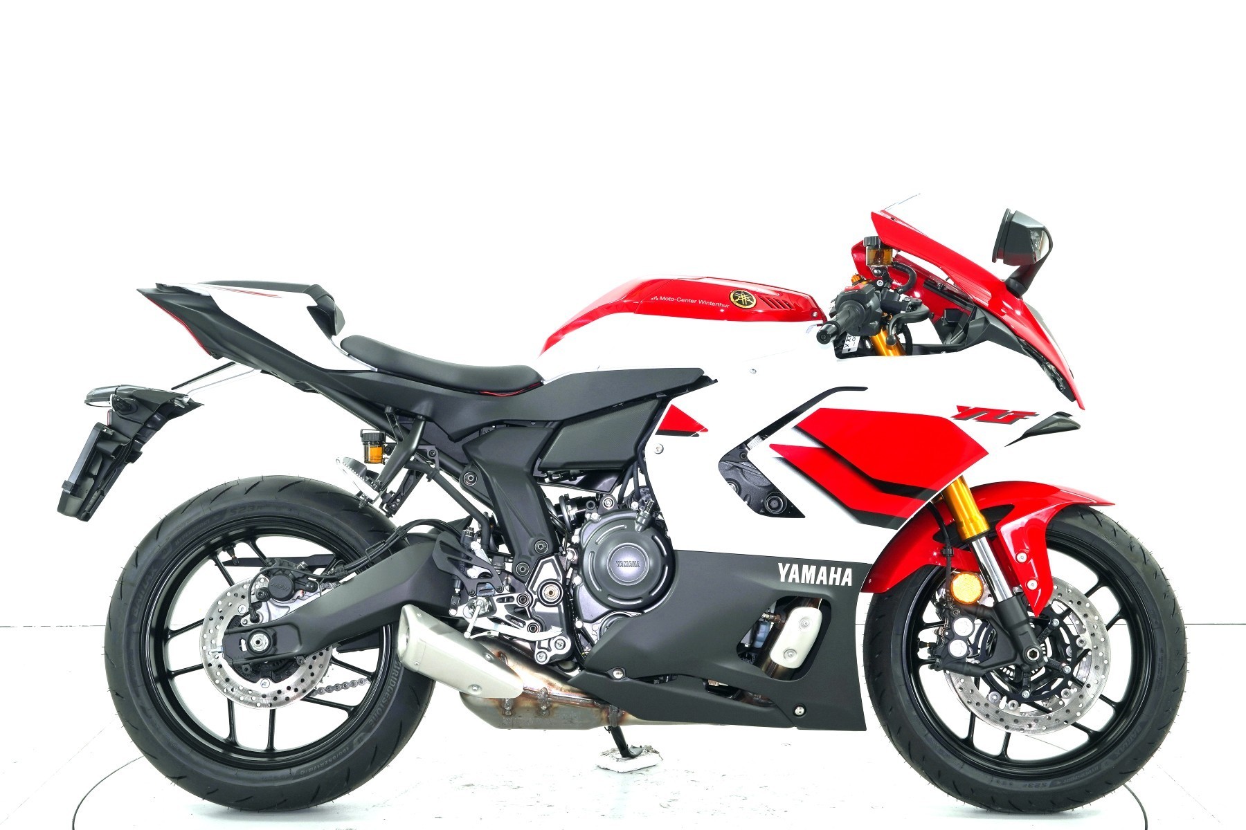 YAMAHA R7 70th Anniv. Edition-showroom-element-3