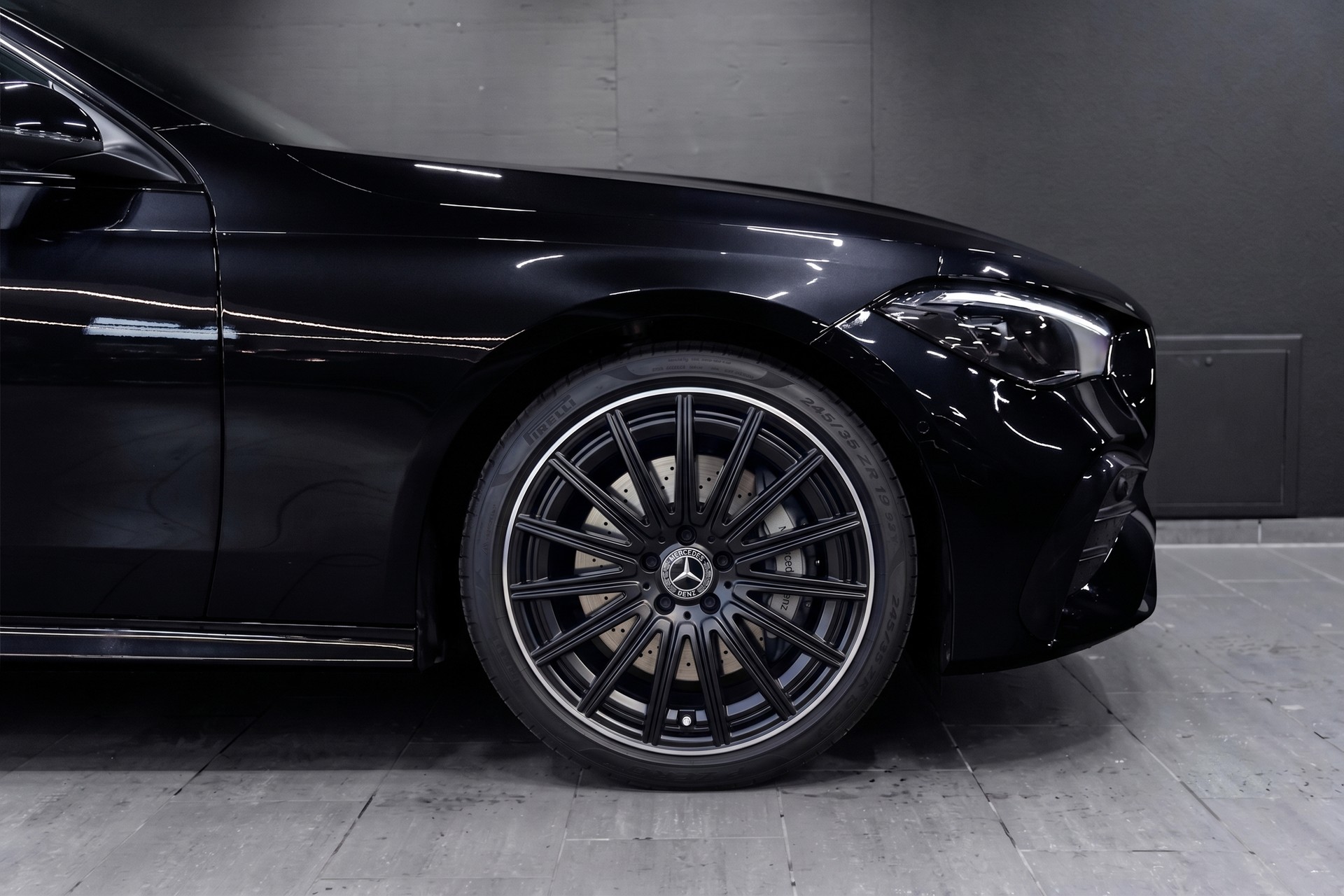 MERCEDES-BENZ CLE 200 Cabrio 4Matic 9G-Tronic-image-2