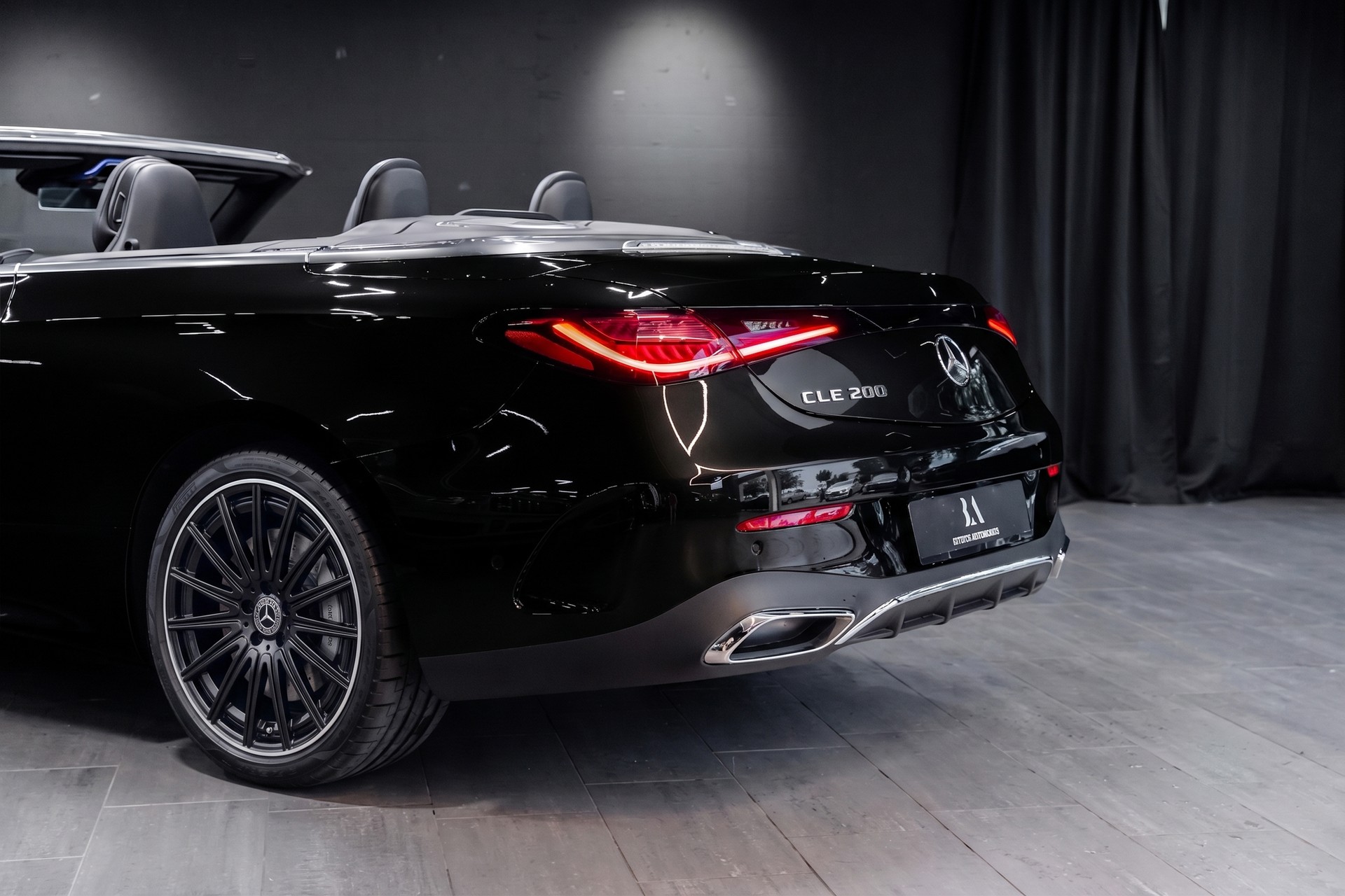 MERCEDES-BENZ CLE 200 Cabrio 4Matic 9G-Tronic-image-6