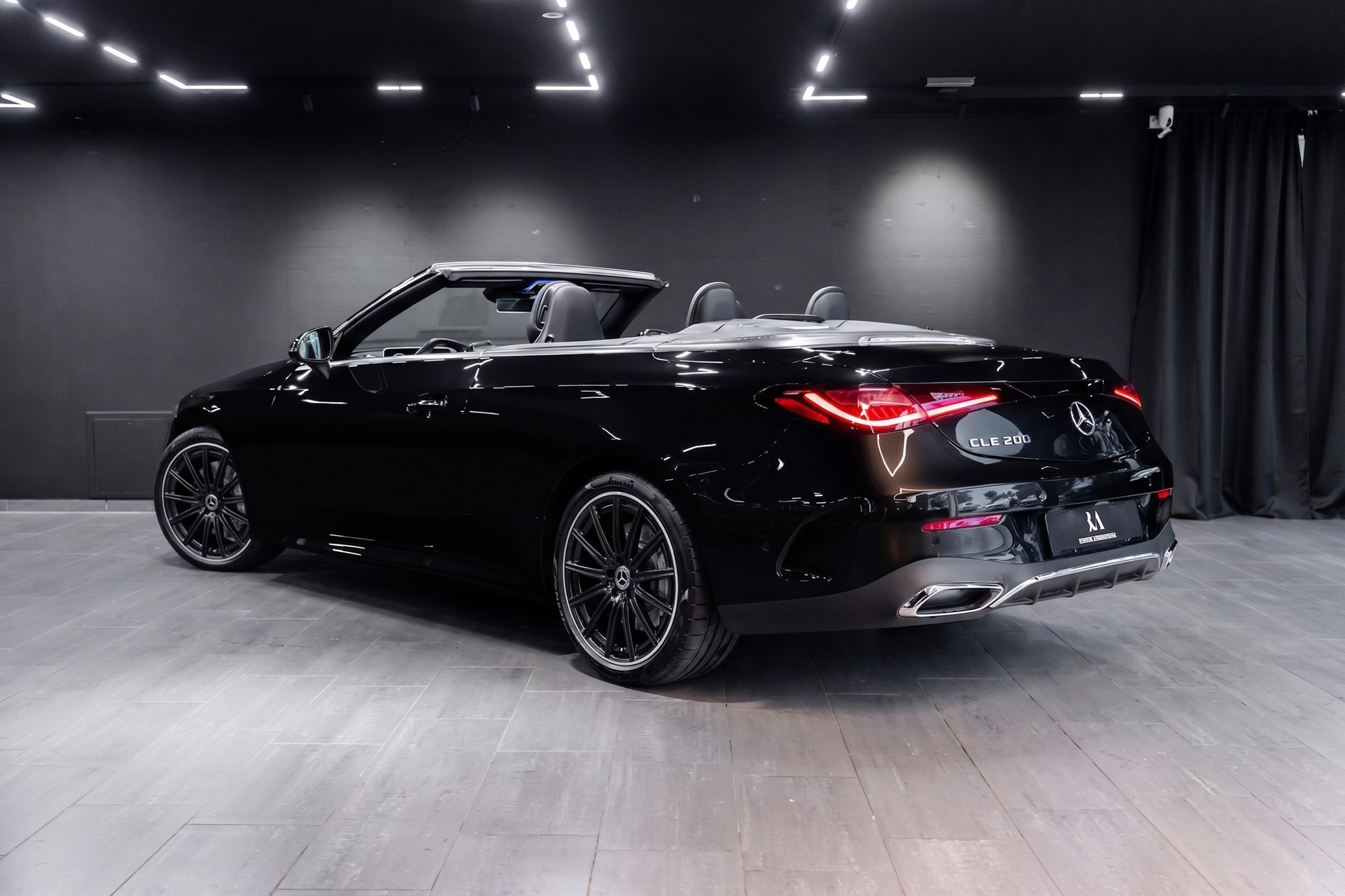 MERCEDES-BENZ CLE 200 Cabrio 4Matic 9G-Tronic-image-7