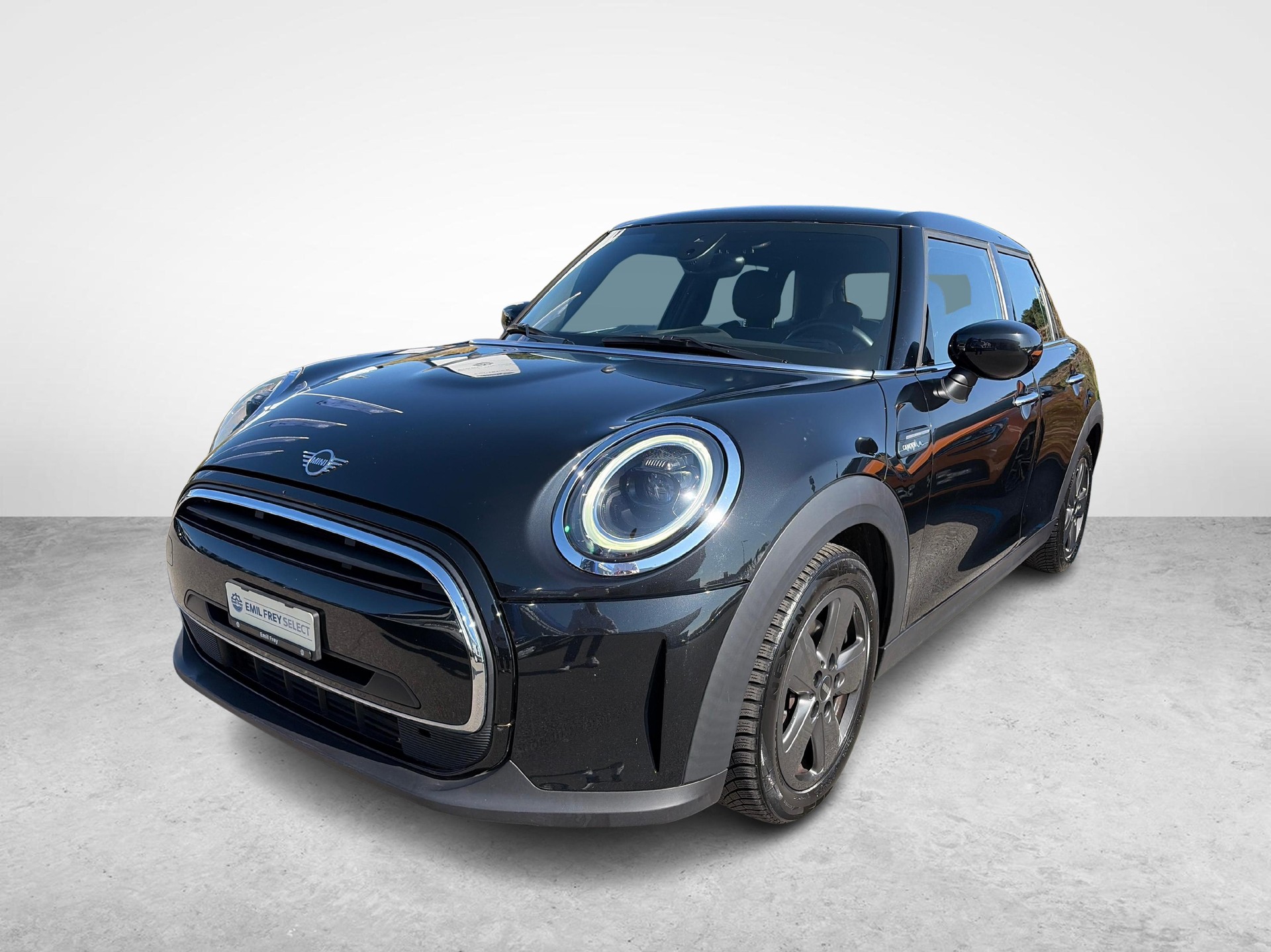 MINI F55 1.5i Cooper 136 Camden-showroom-element-1