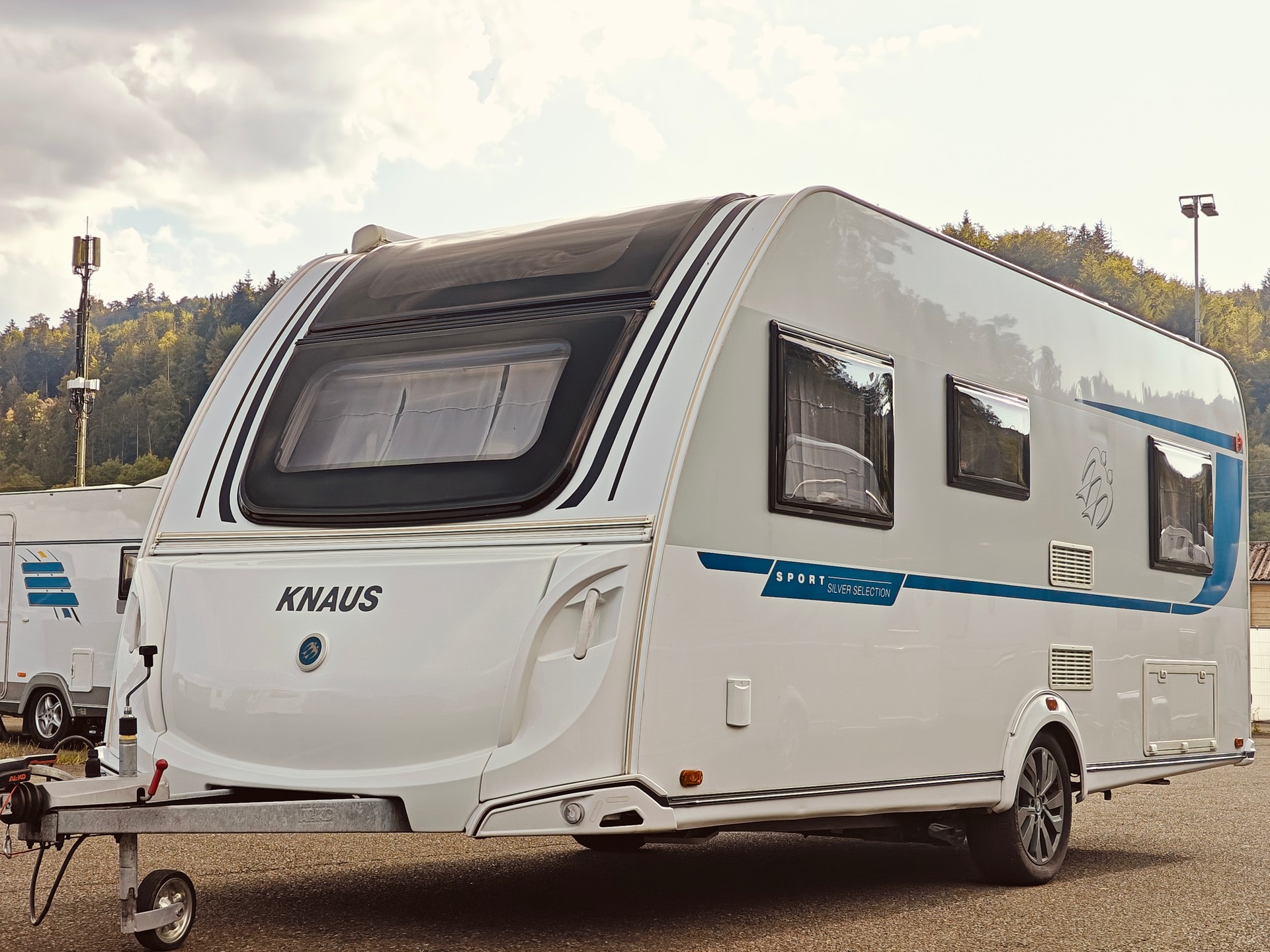 KNAUS Sport 500 UF Silver Selection -- Klima -- Mover -- Markise-image-0