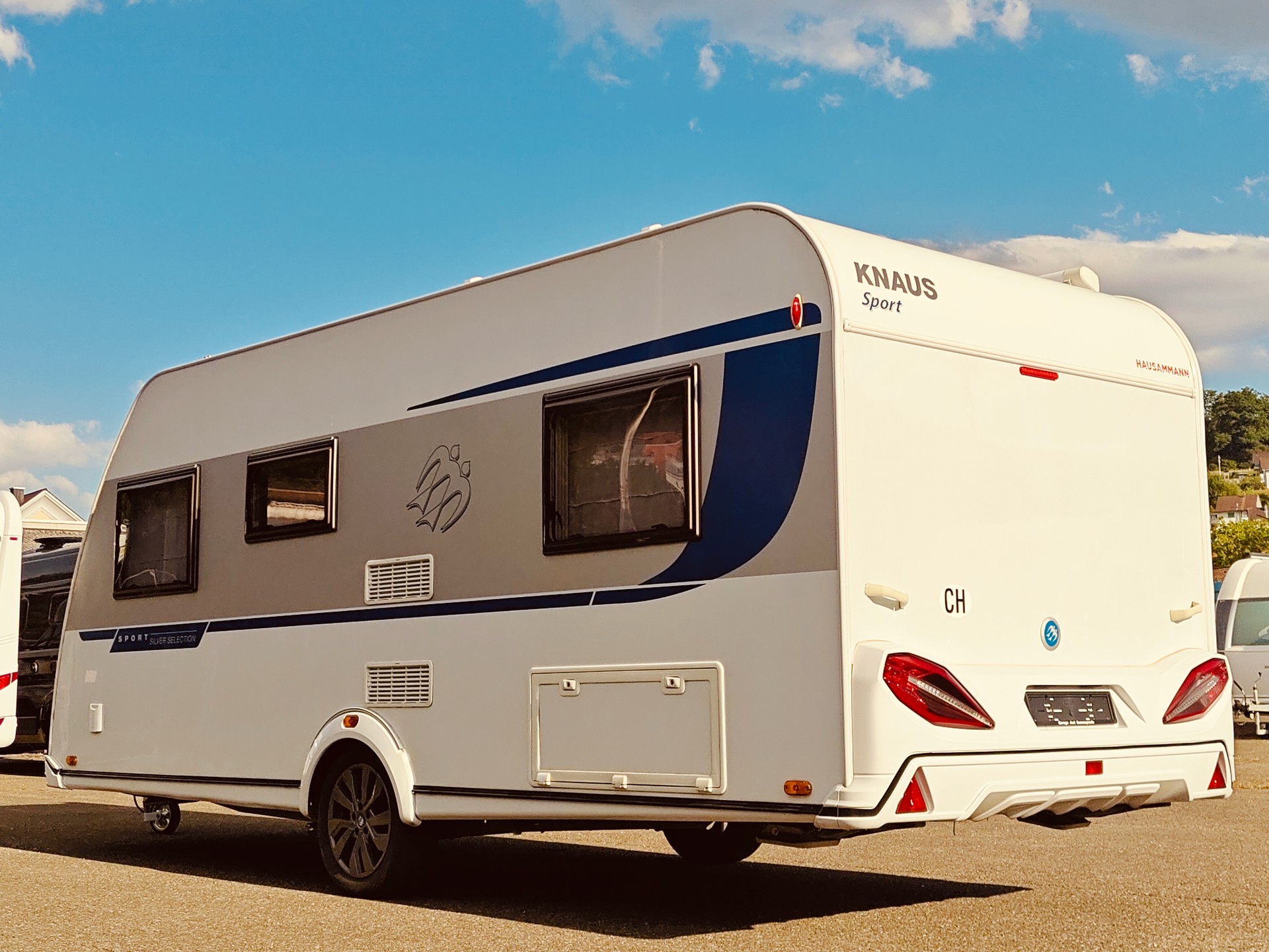 KNAUS Sport 500 UF Silver Selection -- Klima -- Mover -- Markise-image-5