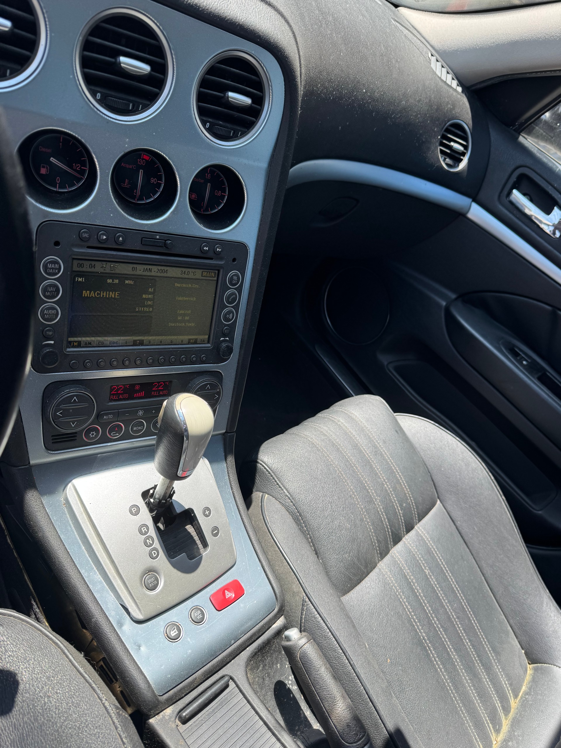 ALFA ROMEO 159 Sportwagon 2.4 JTD Progression-image-6