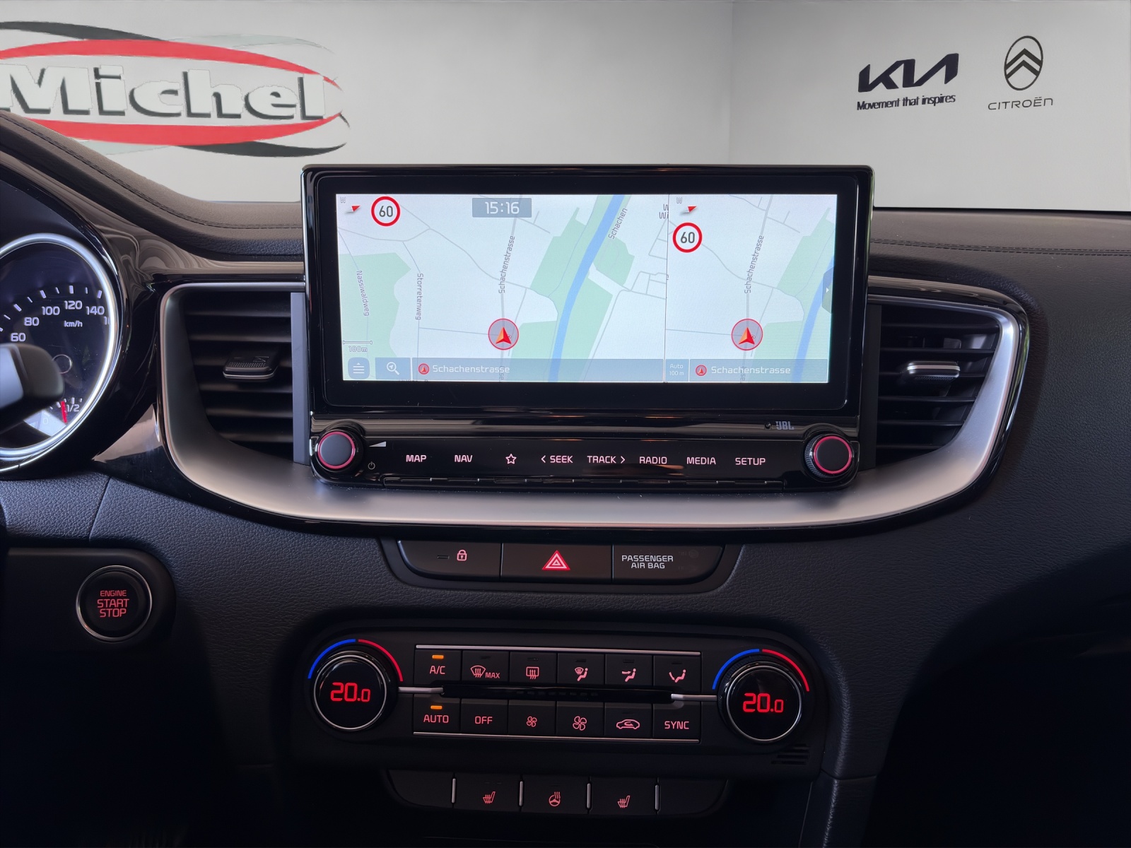 KIA Ceed 1.5 T-GDi MHEV Power DCT / Rückfahrkamera / Einparkhilfe hinten / Tempomat / Alarmanlage / inkl. Winterreifen-image-12