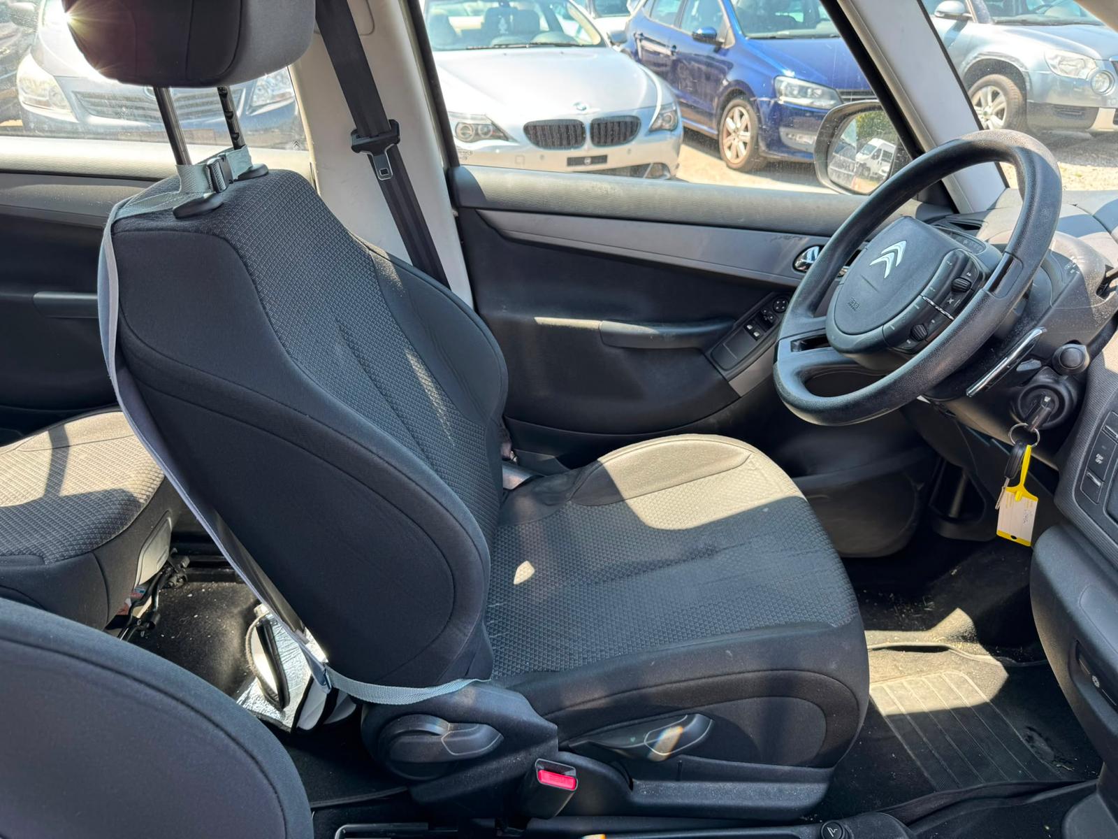 CITROEN Grand C4 Picasso 1.6 HDI 16V Séduction EGS6-image-10