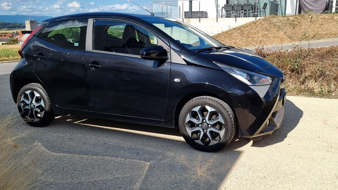 TOYOTA Aygo 1.0 VVT-i Trend-image-2