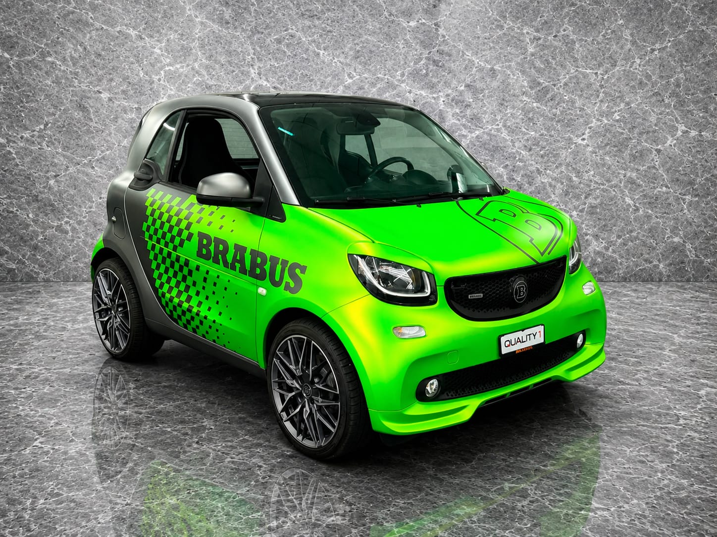SMART fortwo Brabus 130 Xclusive twinmatic-image-2