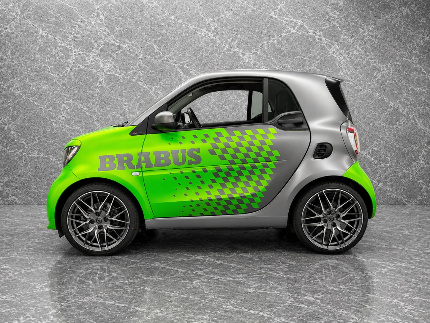 SMART fortwo Brabus 130 Xclusive twinmatic-image-5