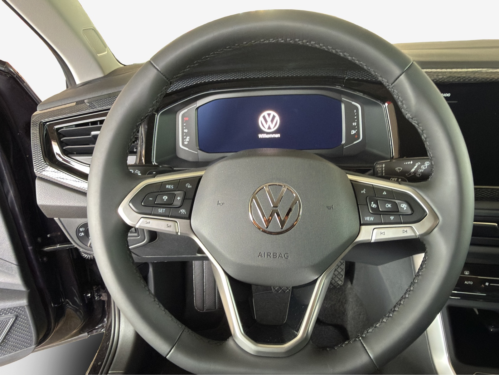 VW Polo 1.0 TSI Life DSG-image-8