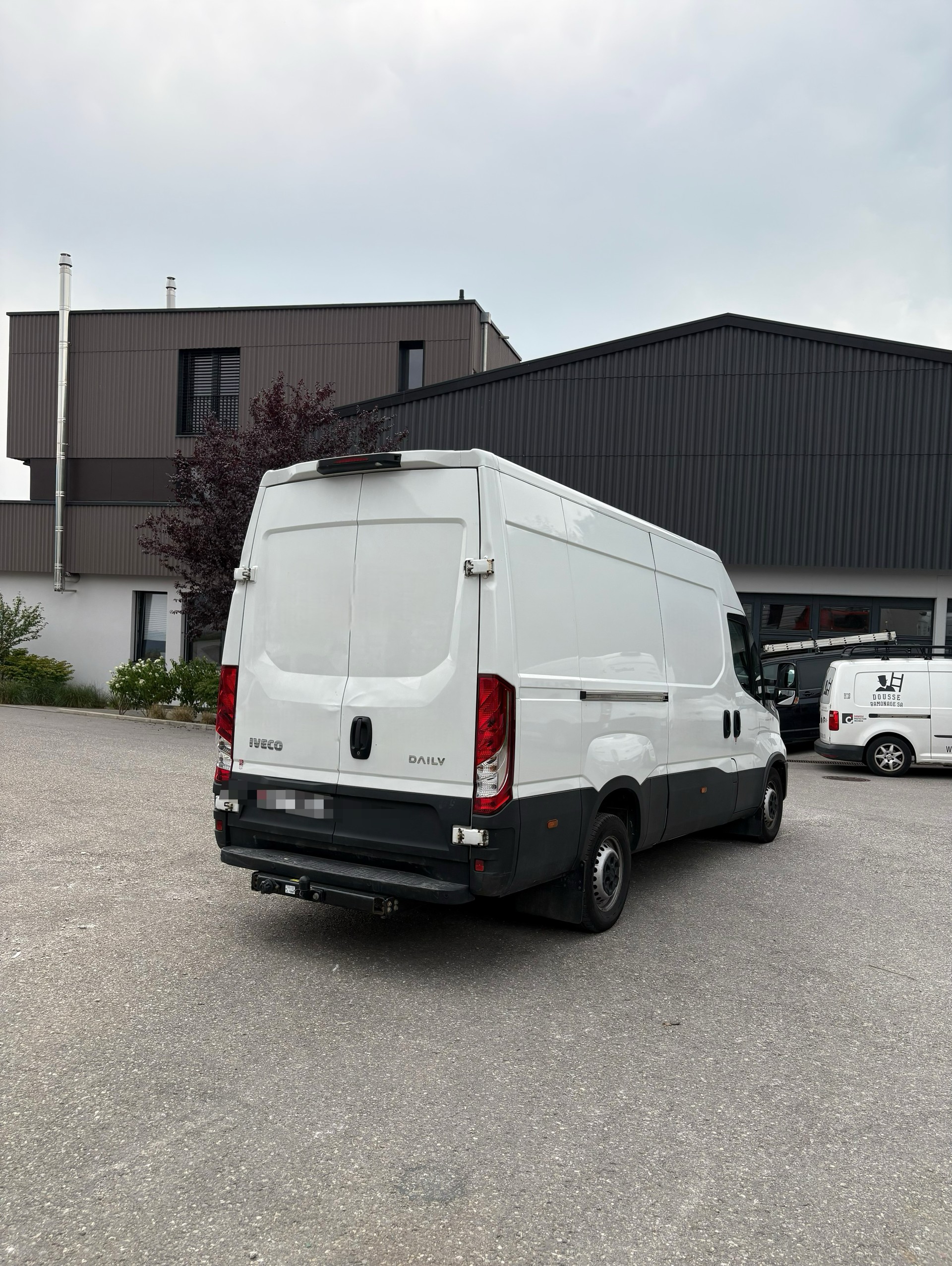 IVECO DAILY-image-3