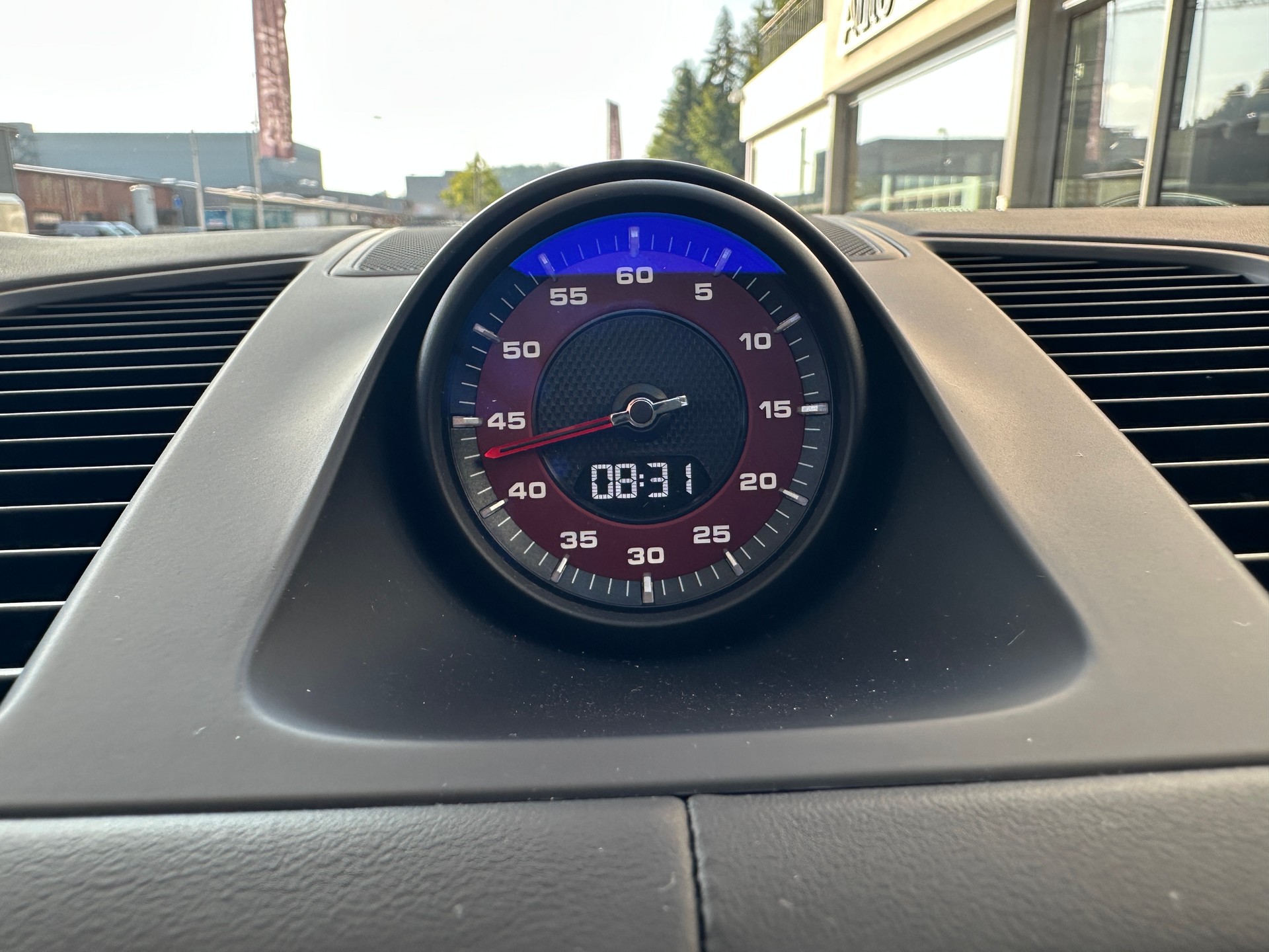 PORSCHE Cayenne Turbo-image-26