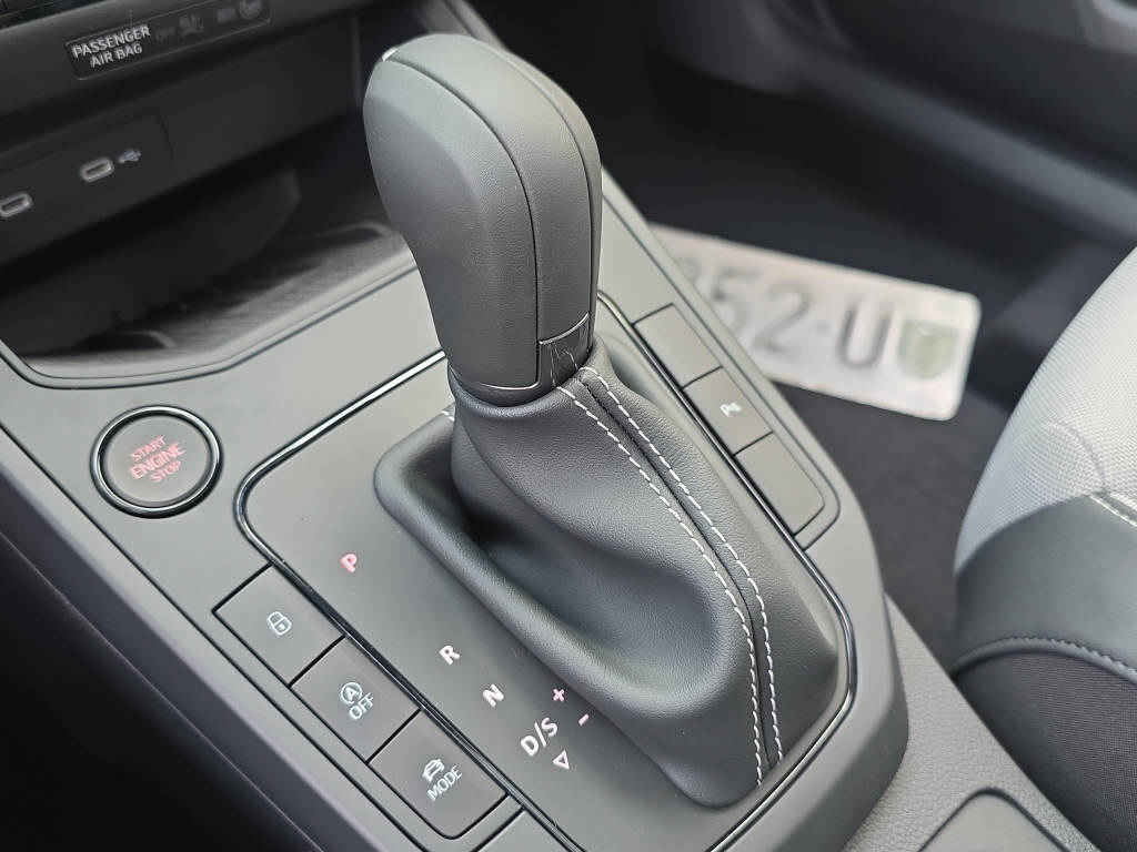 SEAT Ibiza 1.5 TSI FR DSG-image-22