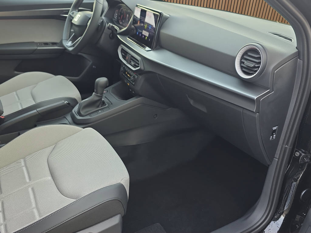 SEAT Ibiza 1.5 TSI FR DSG-image-13