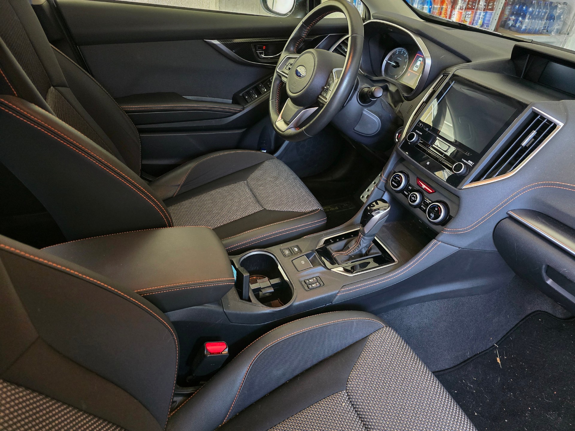SUBARU 2.0i Swiss Plus/ Preis verhandelbar-image-4