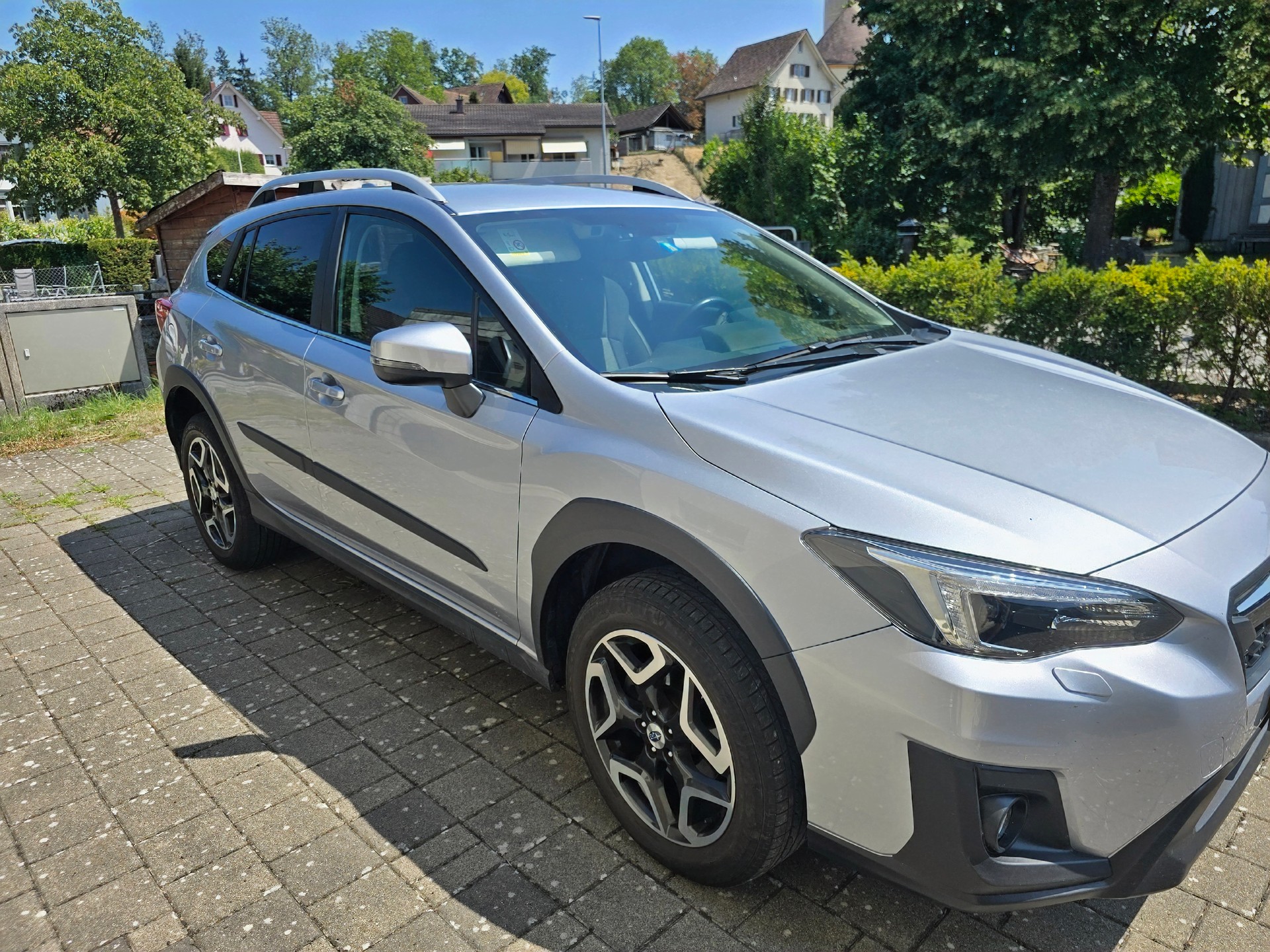 SUBARU 2.0i Swiss Plus/ Preis verhandelbar-image-1
