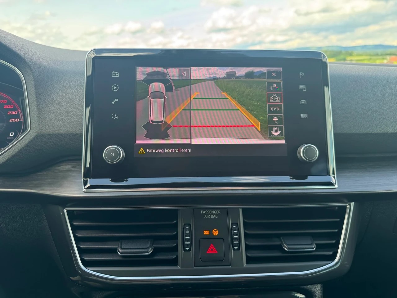 SEAT Tarraco 1.5TSI EVO Xcellence 7 Sitzer-image-10