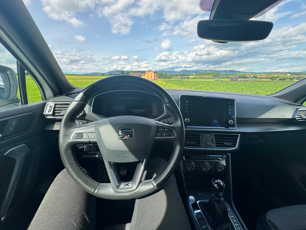 SEAT Tarraco 1.5TSI EVO Xcellence 7 Sitzer-image-9