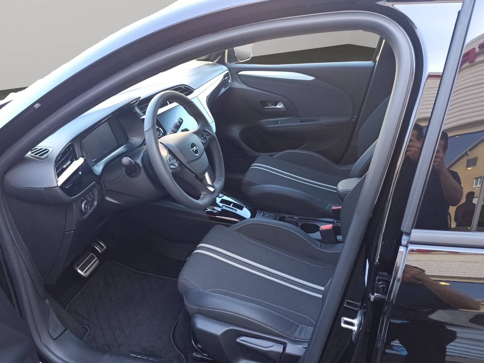 OPEL Corsa 1.2 T Hybrid GS-image-3
