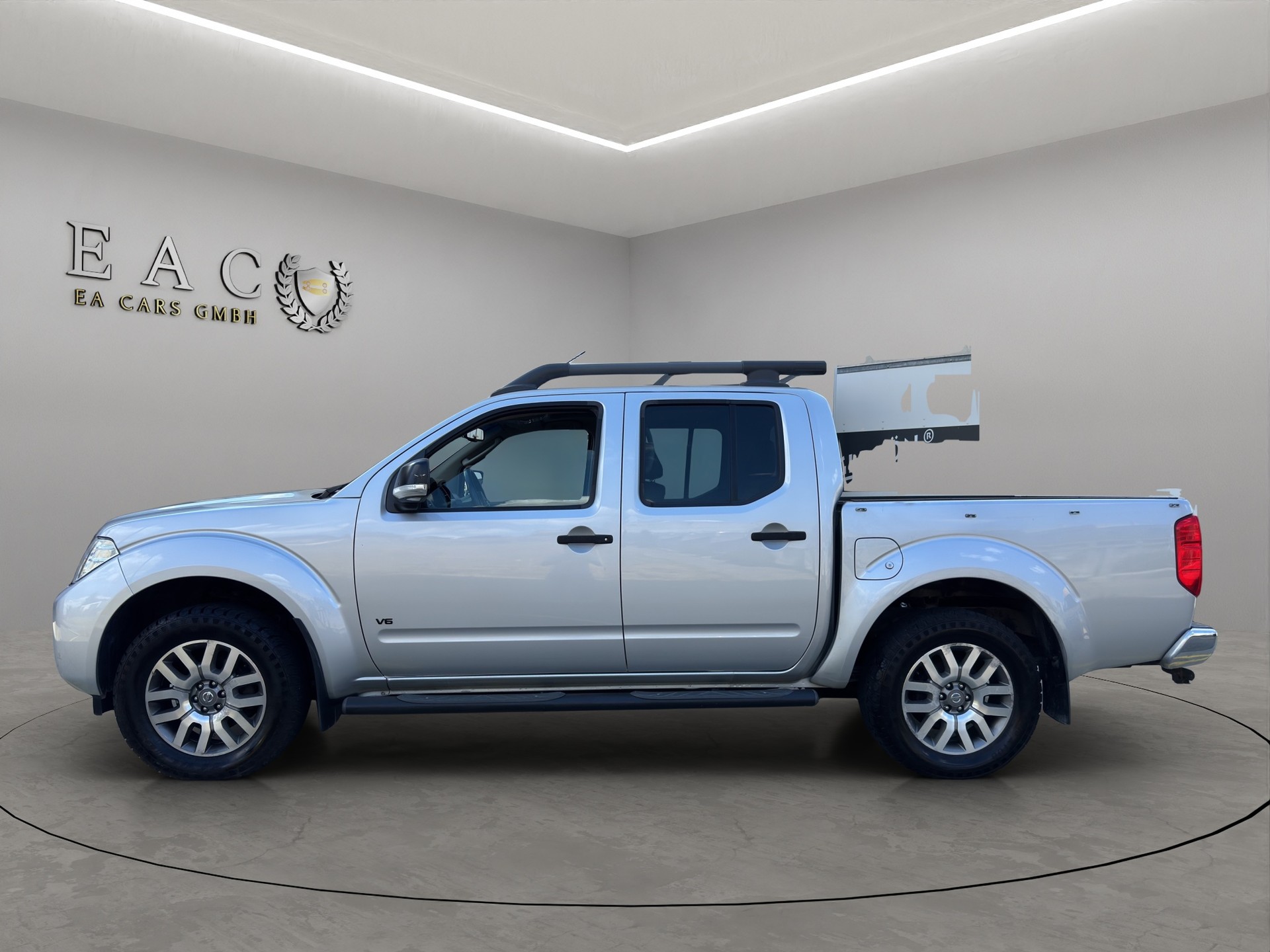 NISSAN Navara V6 Double Cab LE 3.0 dCi 4WD Automat-image-1