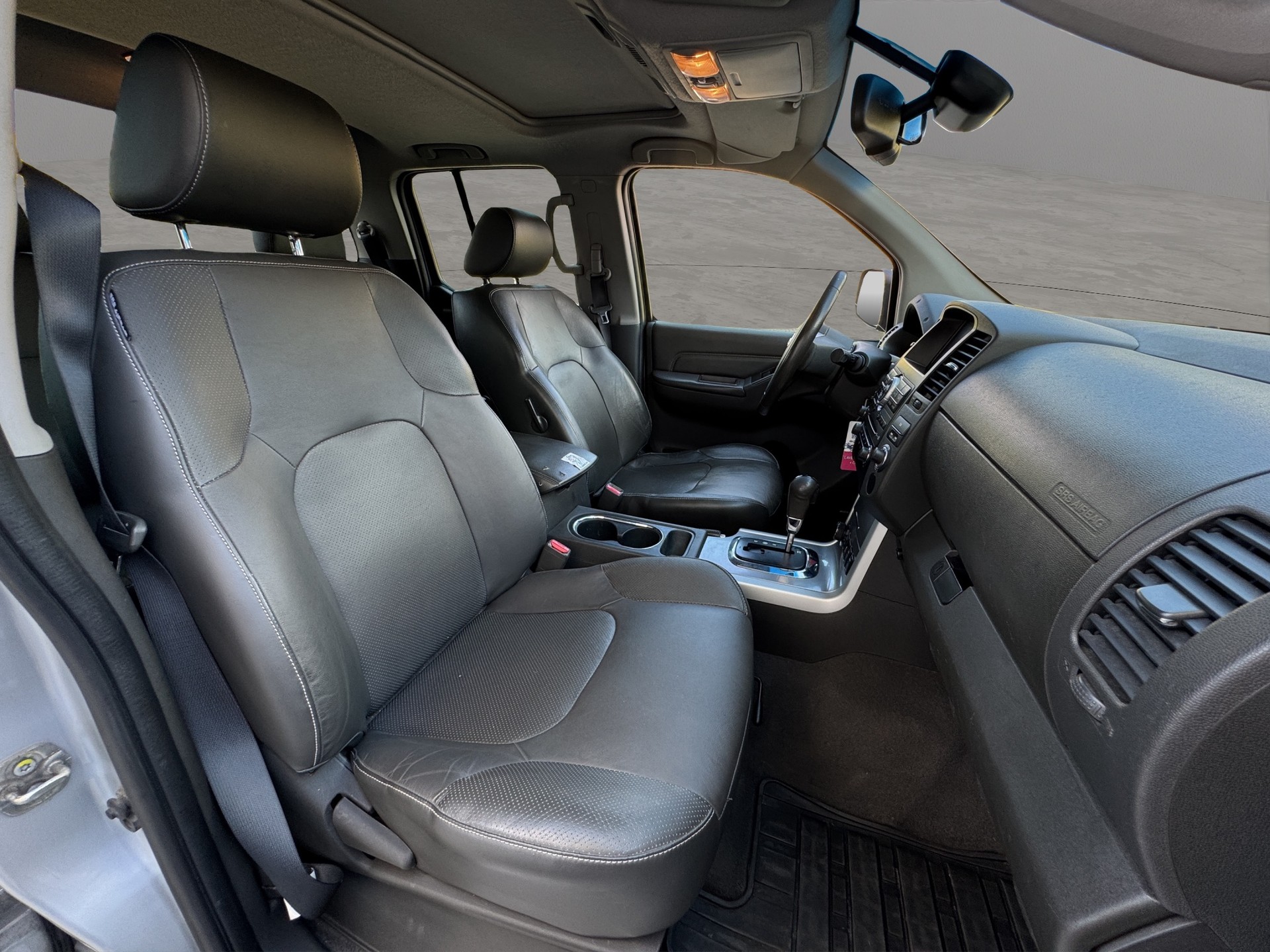 NISSAN Navara V6 Double Cab LE 3.0 dCi 4WD Automat-image-14