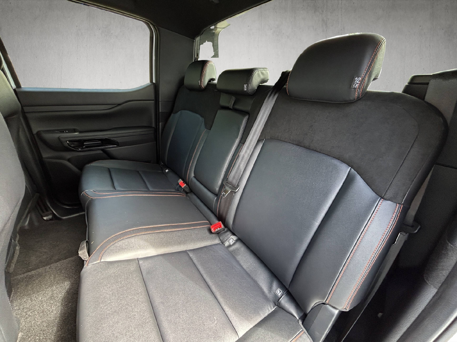 FORD Ranger DKab.Pick-up 2.3 EcoBoost 4x4 Wildtrak PHEV-image-13