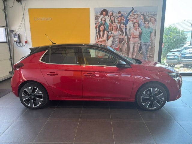 OPEL Corsa e-Elegance-image-1