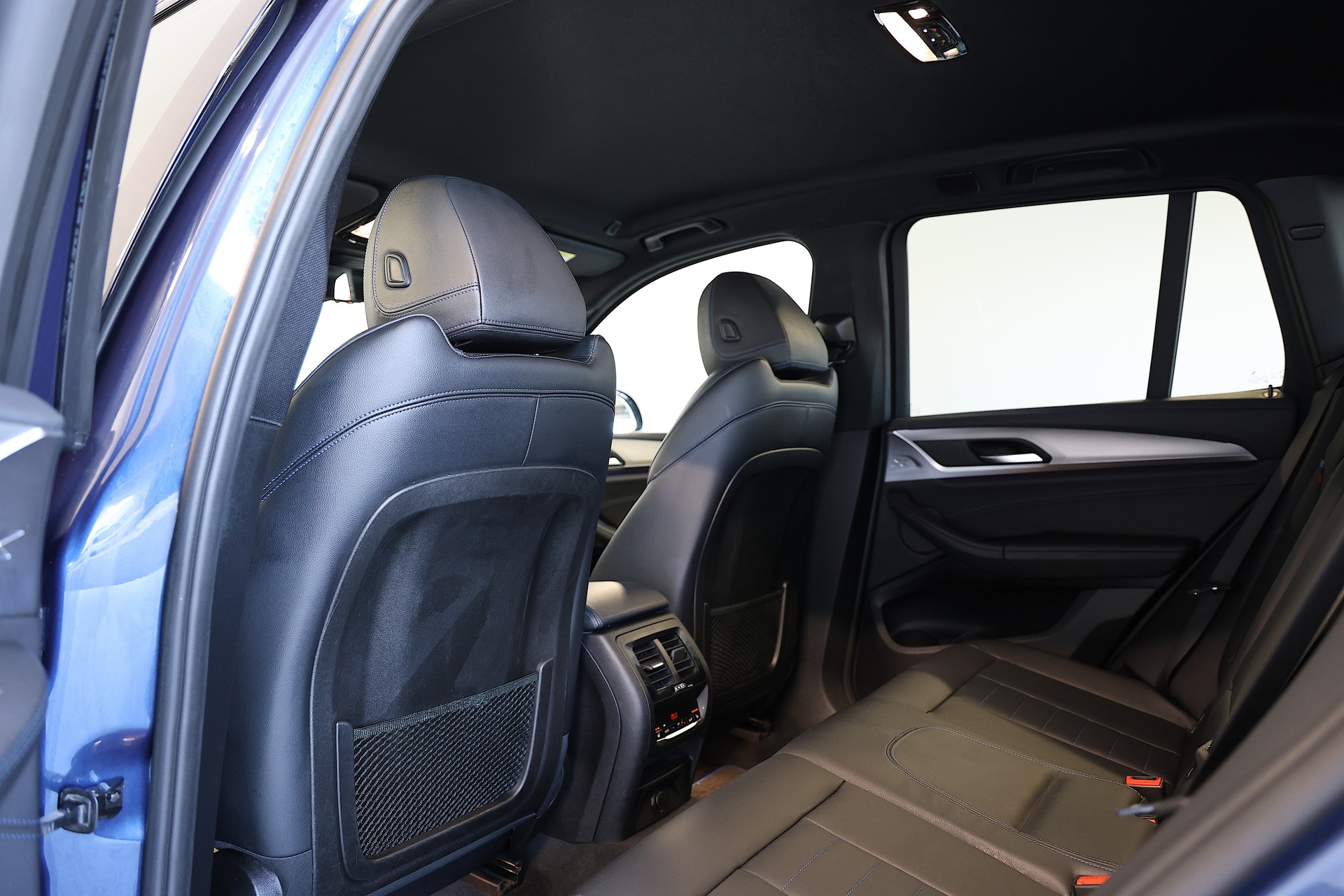BMW X3 M40i-image-18