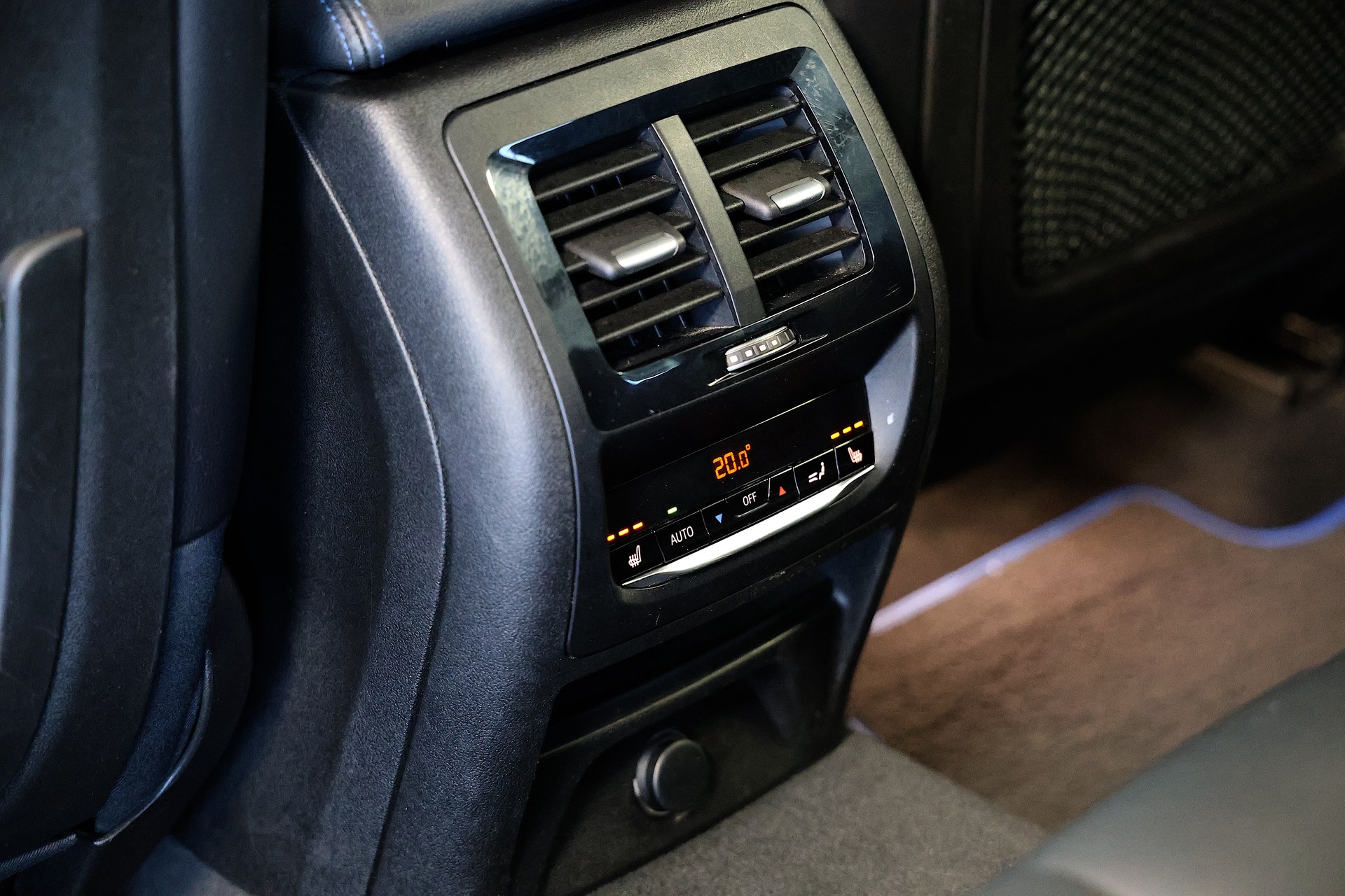 BMW X3 M40i-image-19