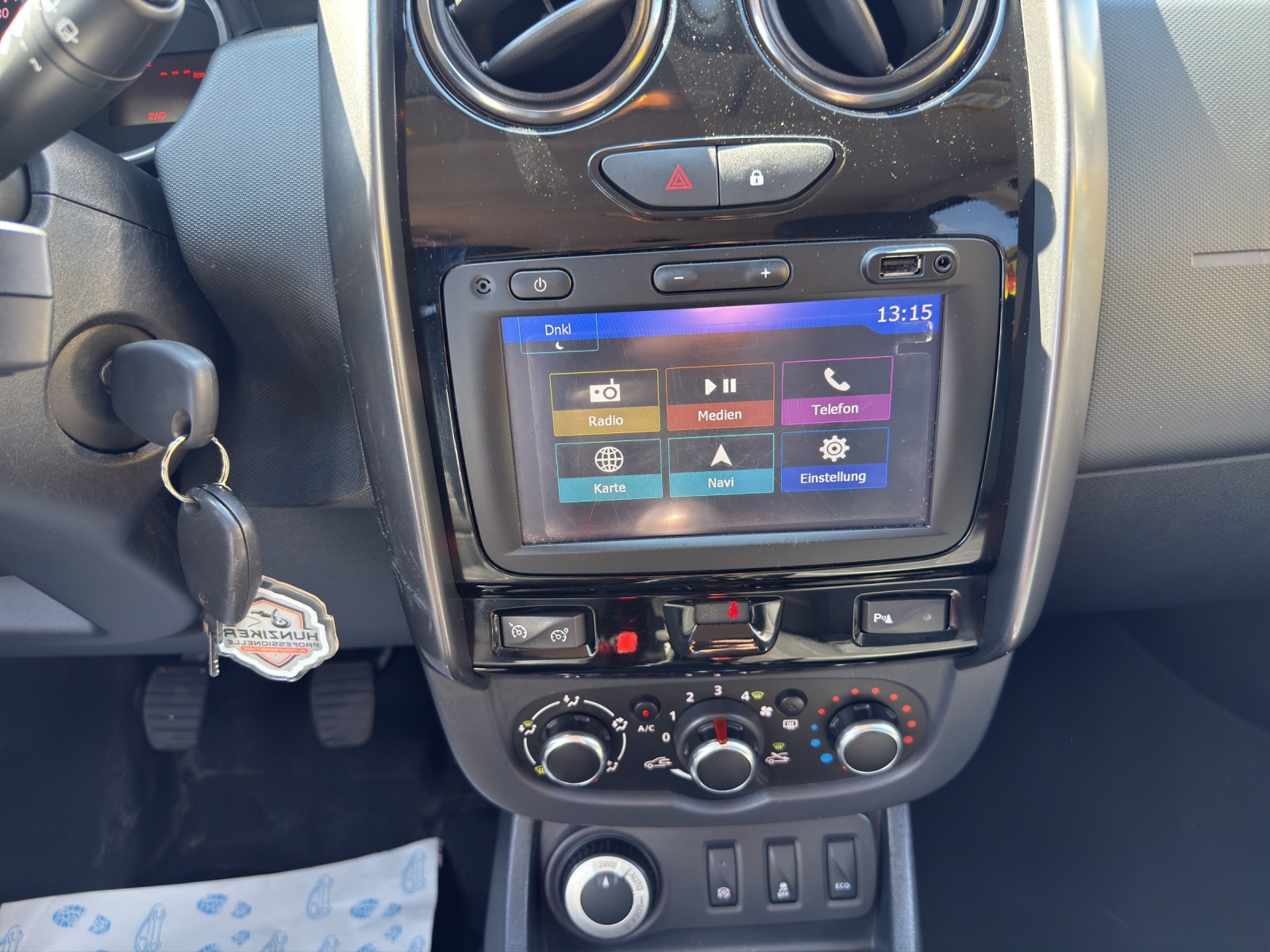 DACIA Duster 1.5 dCi Unlimited 4x4-image-11