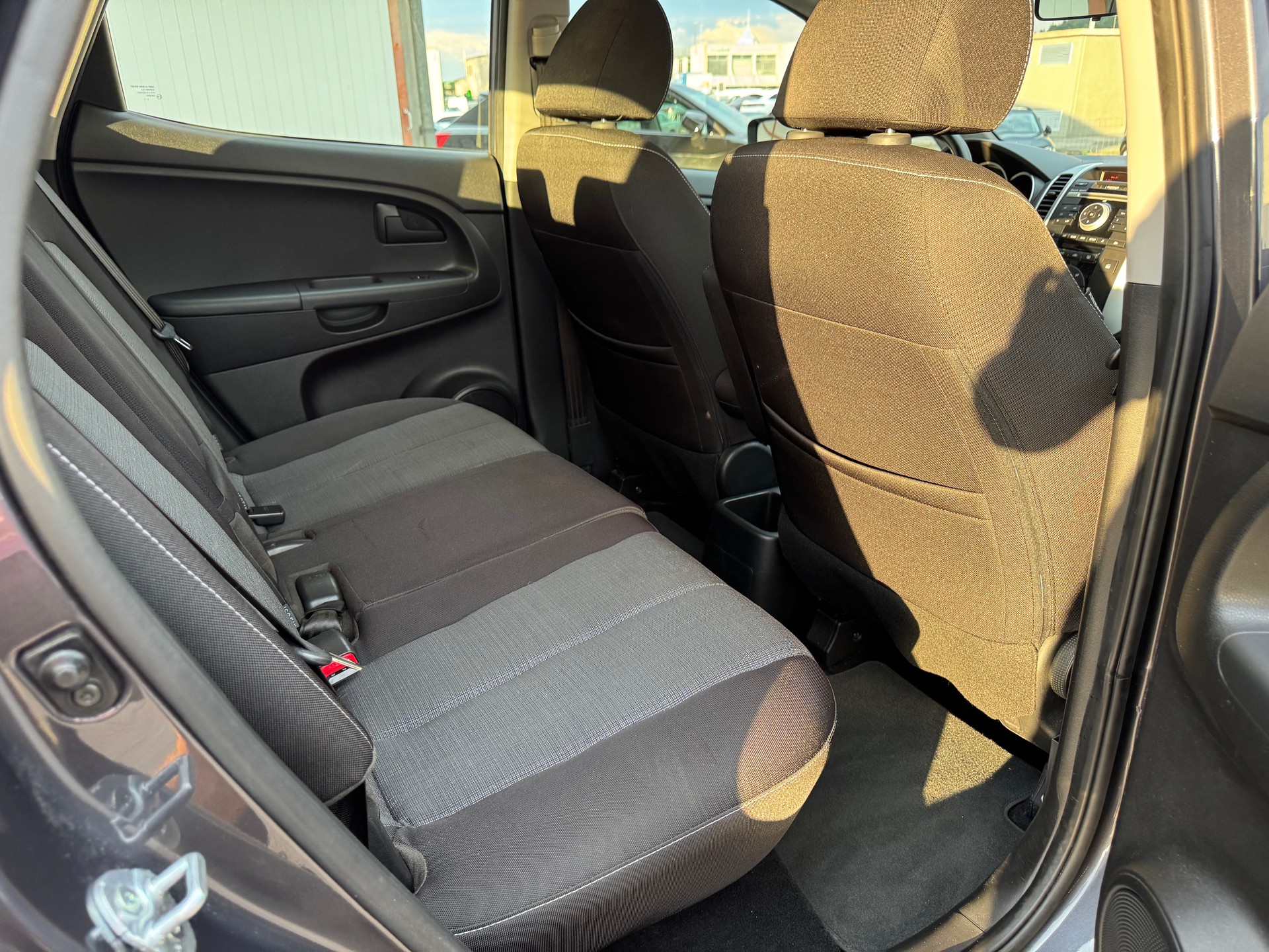 KIA Venga 1.6 CVVT Style Automatic-image-15