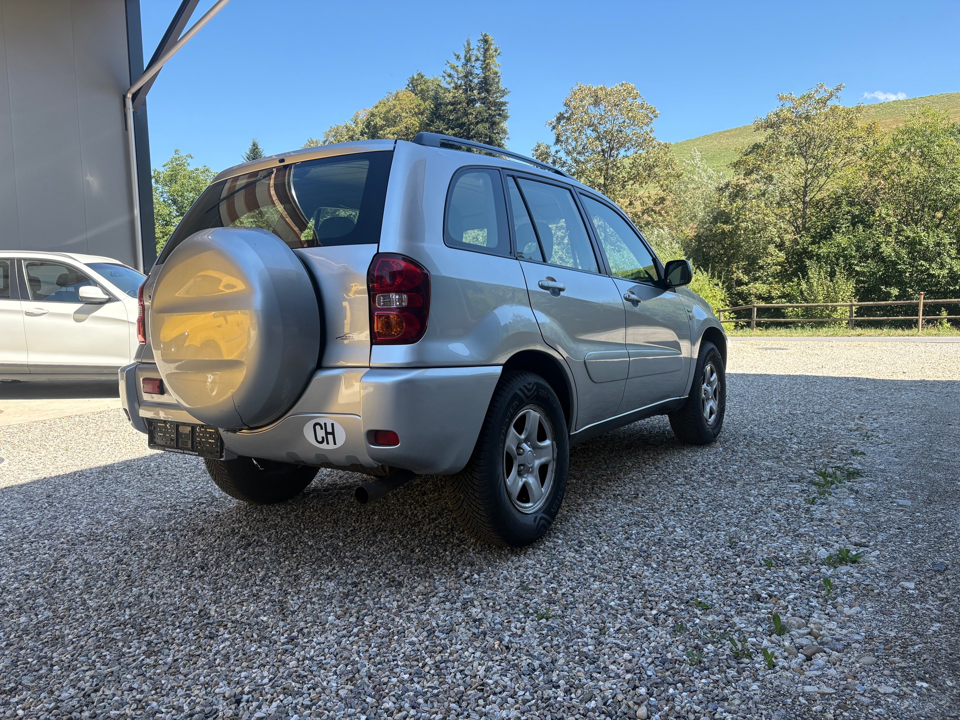 TOYOTA RAV-4 2.0 16V Linea Sol-image-4