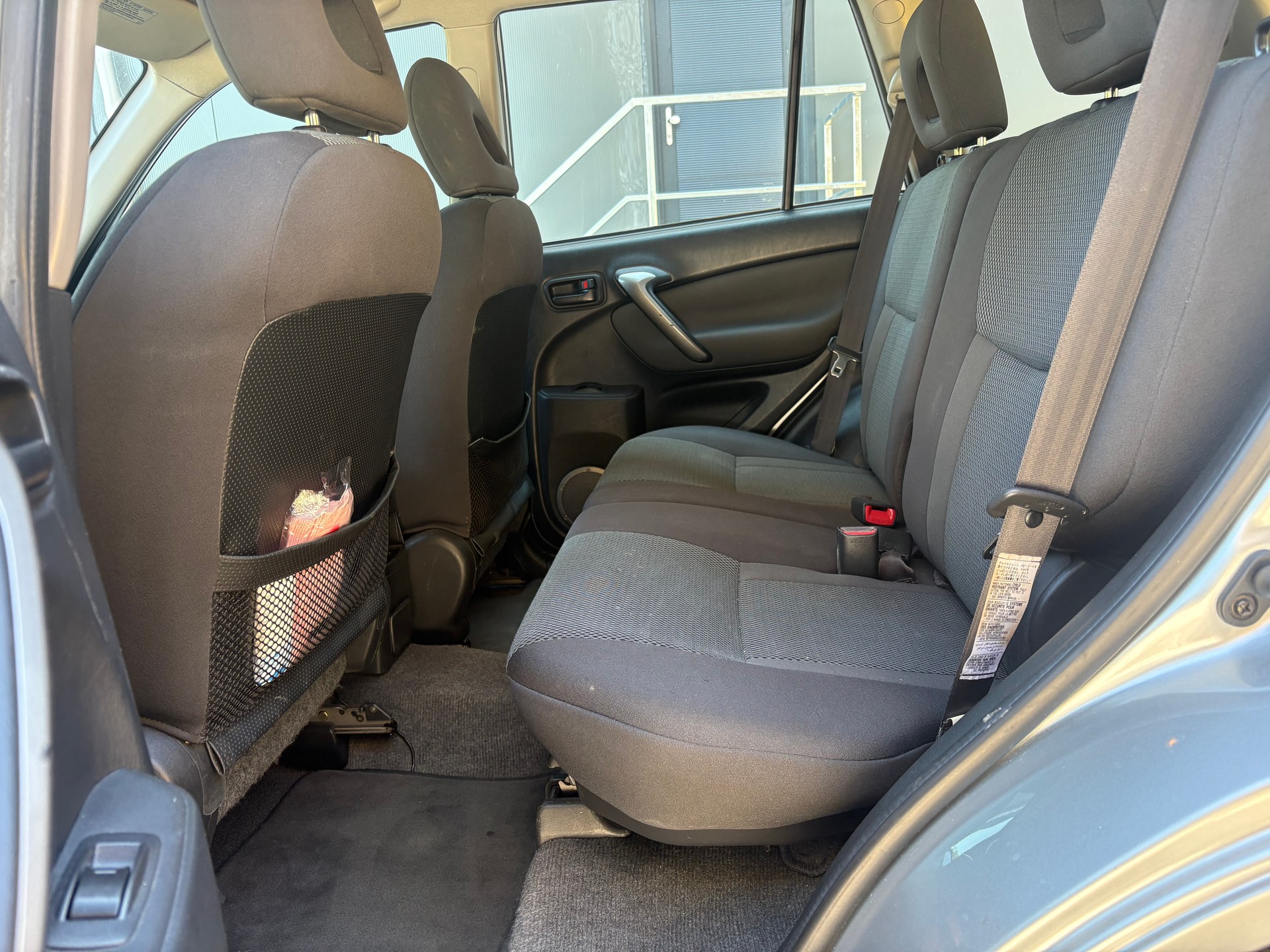 TOYOTA RAV-4 2.0 16V Linea Sol-image-8