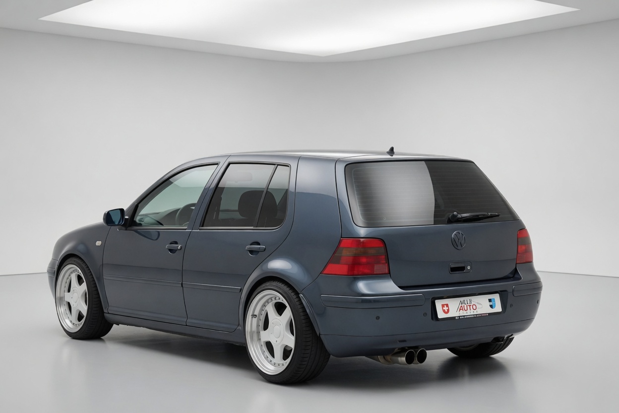 VW Golf 1.8 T GTI RS Edition-image-2