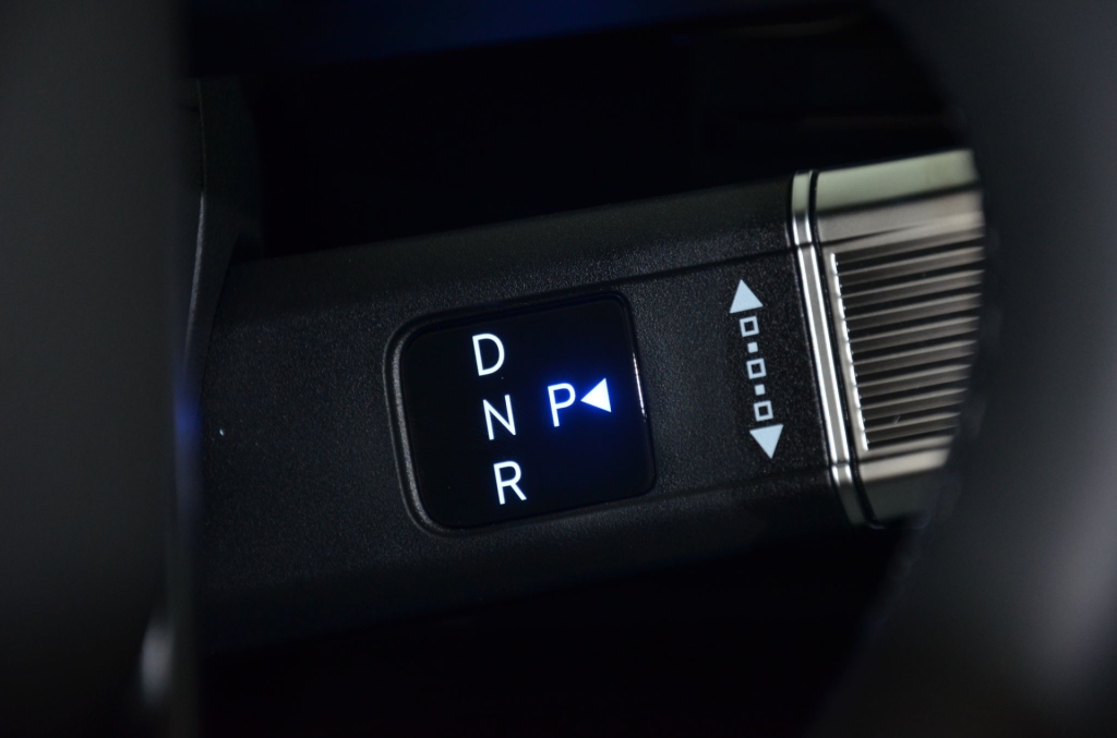 HYUNDAI Santa Fe 1.6 T-GDi PHEV Calligraphy 4WD Automatic-image-22