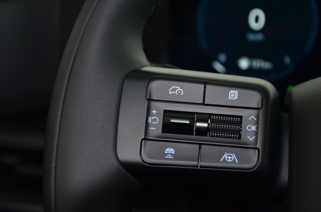 HYUNDAI Santa Fe 1.6 T-GDi PHEV Calligraphy 4WD Automatic-image-20