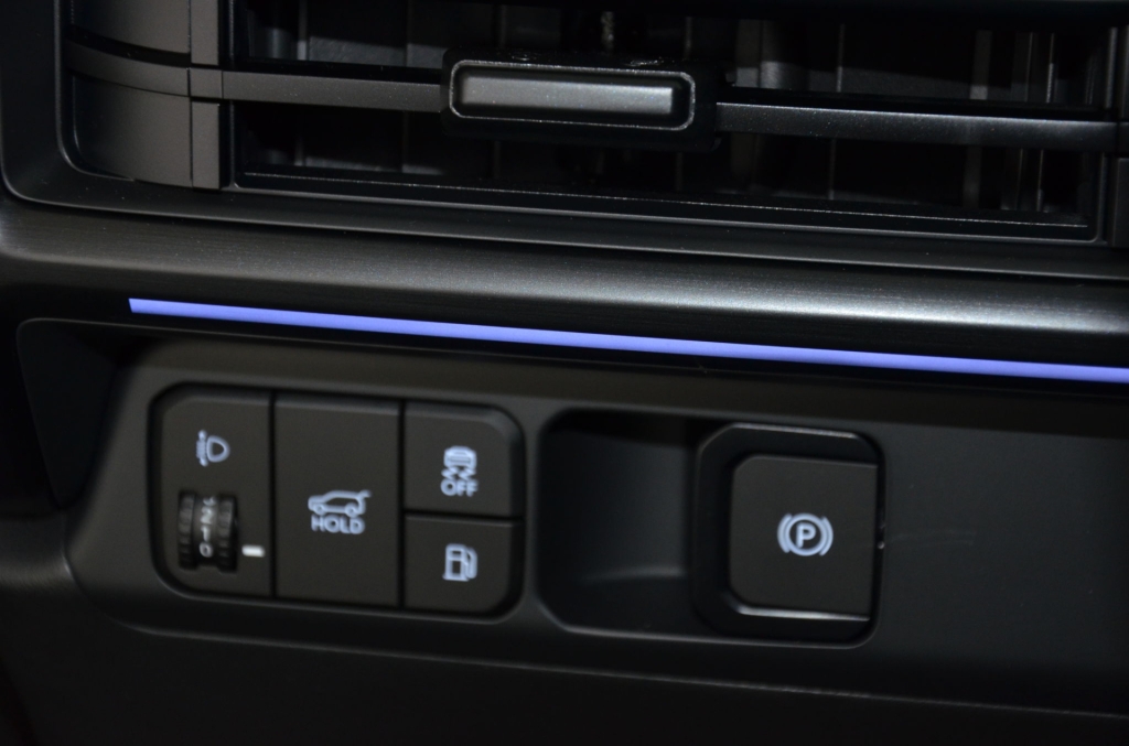 HYUNDAI Santa Fe 1.6 T-GDi PHEV Calligraphy 4WD Automatic-image-21