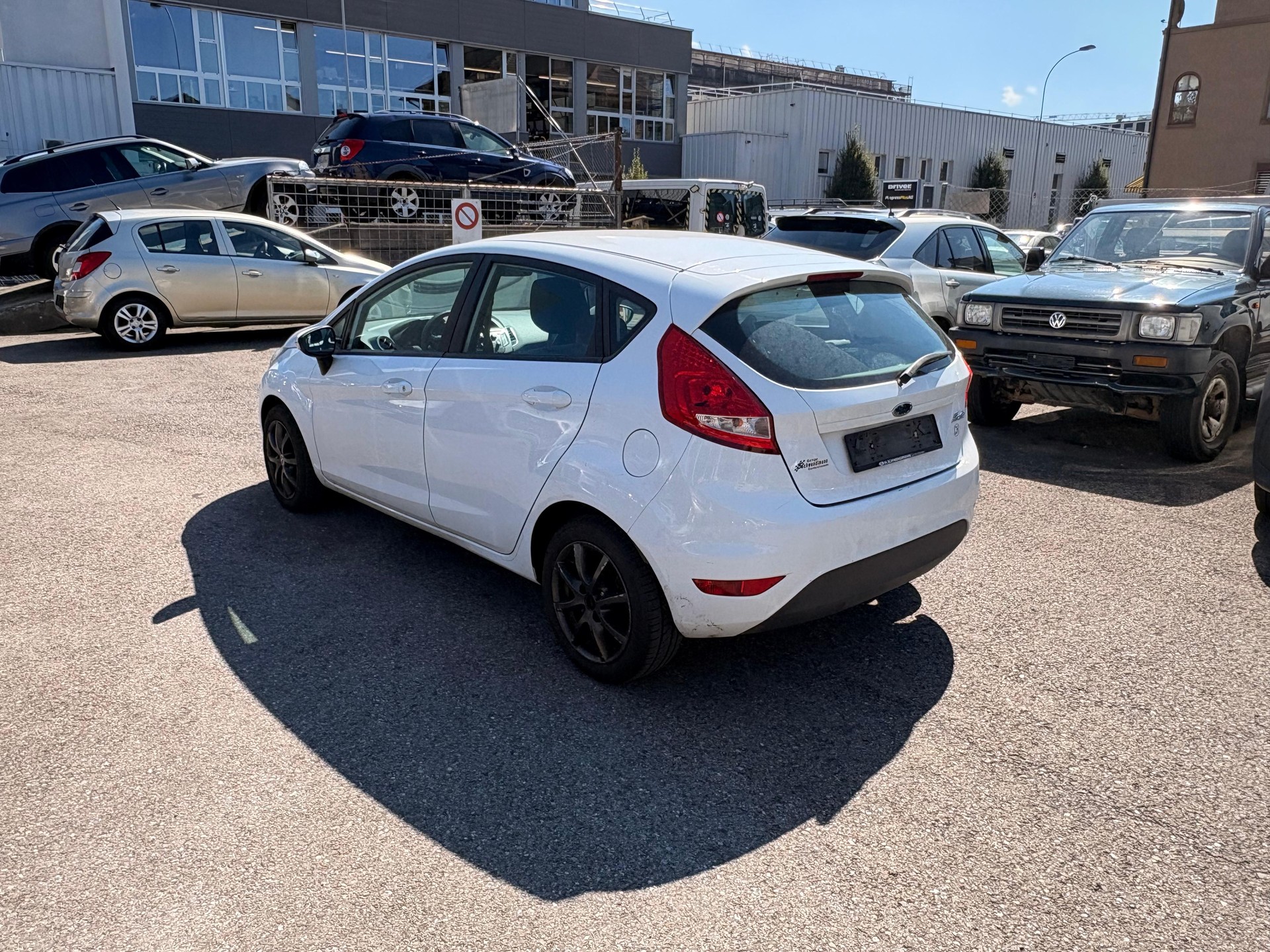 FORD Fiesta 1.25 16V Trend-image-2