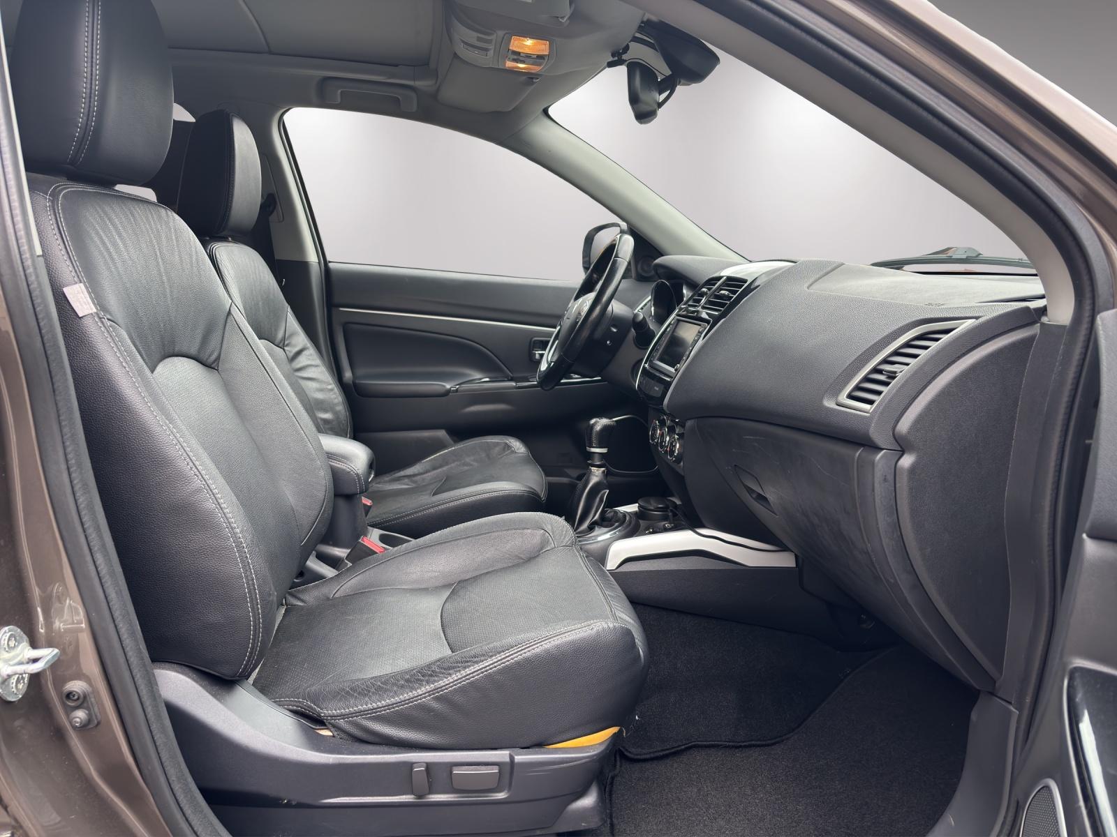 CITROEN C4 Aircross 1.8 HDi 150 Exclusive 4WD S/S-image-11