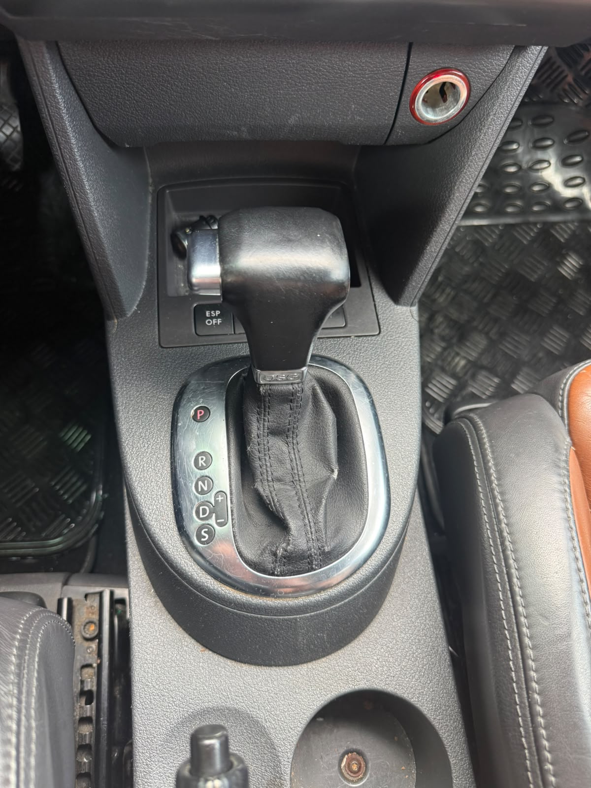 VW Touran 1.4 TSI Highline DSG-image-10