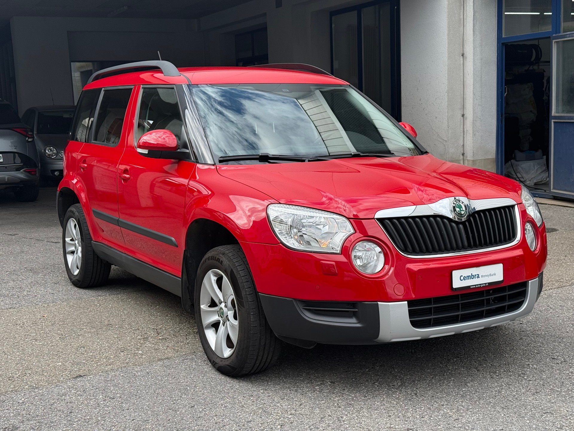 SKODA Yeti 2.0 TDI Ambition 4x4 DSG-image-2