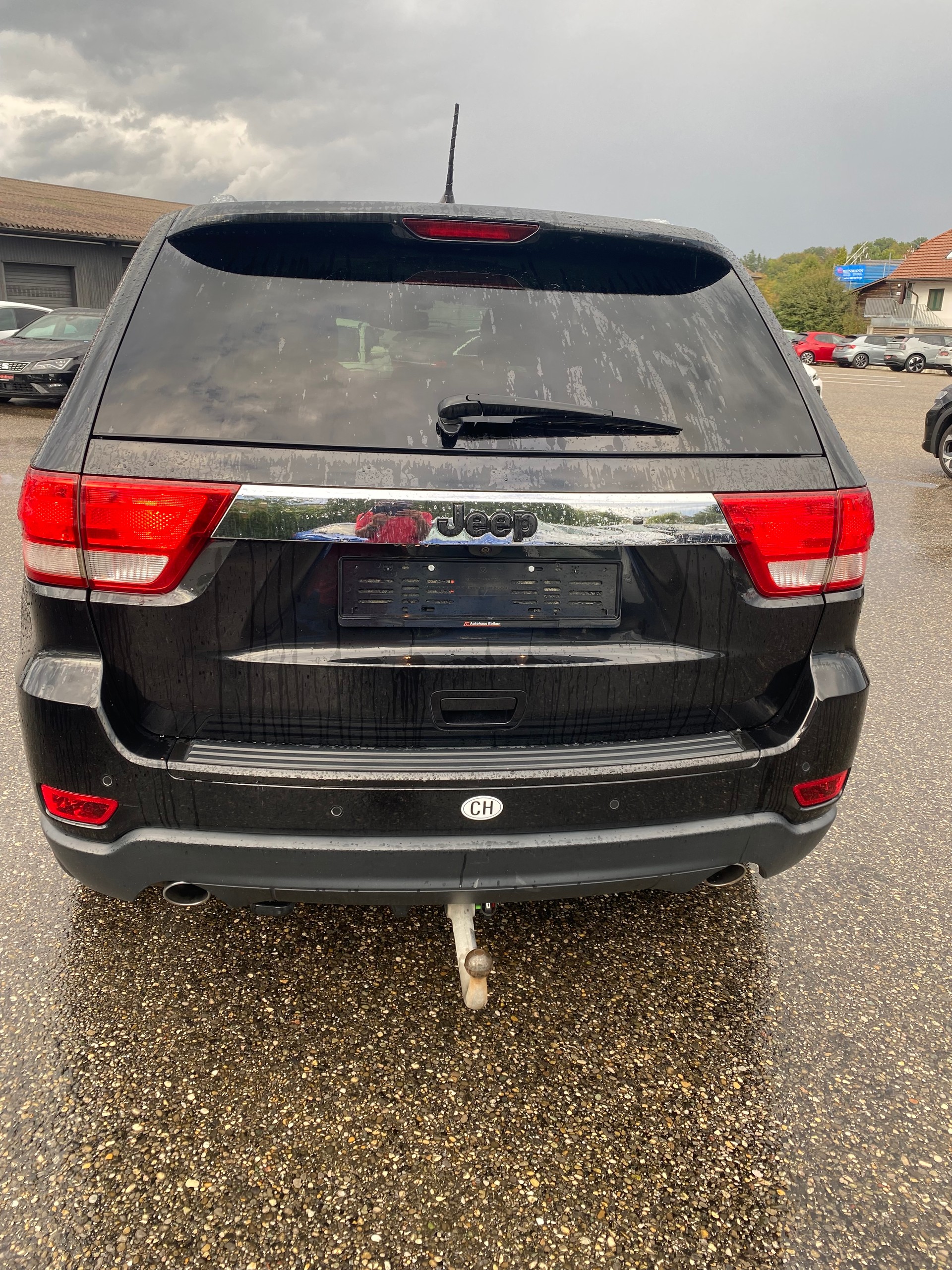 JEEP Grand Cherokee 3.0 CRD Overland Automatic-image-3