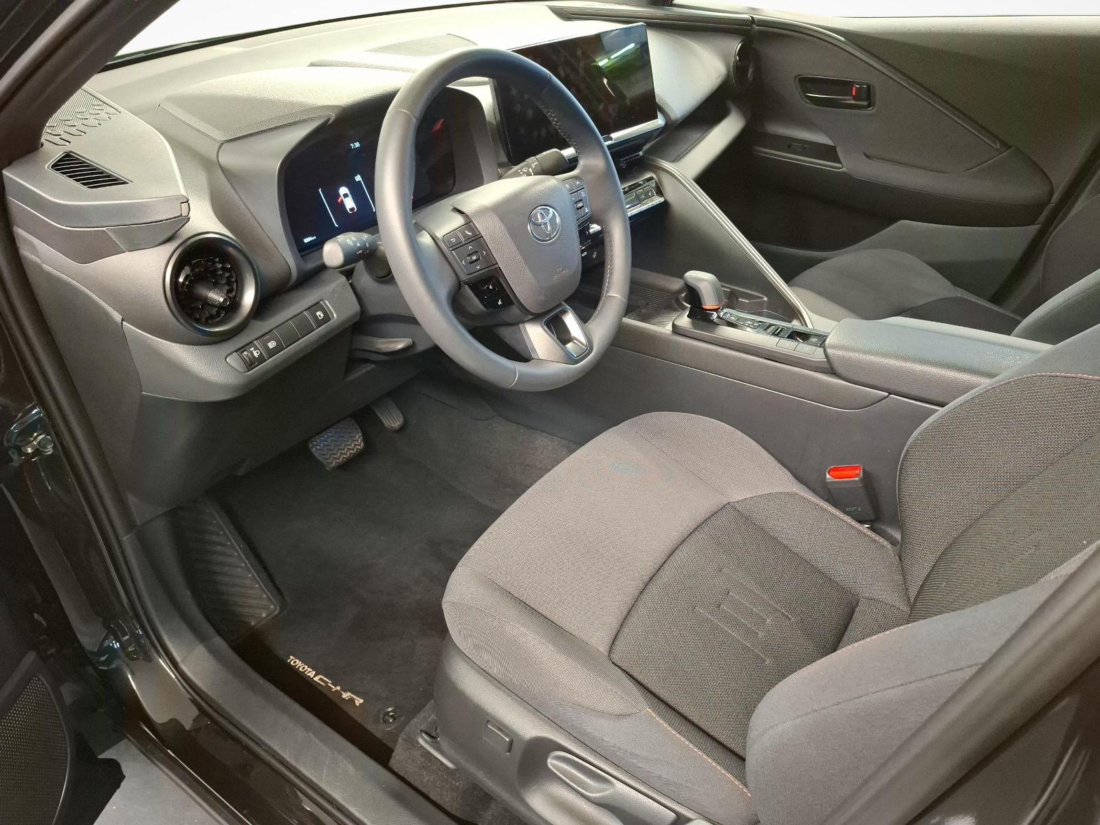 TOYOTA C-HR 2.0 PHEV Swiss Edition-image-19